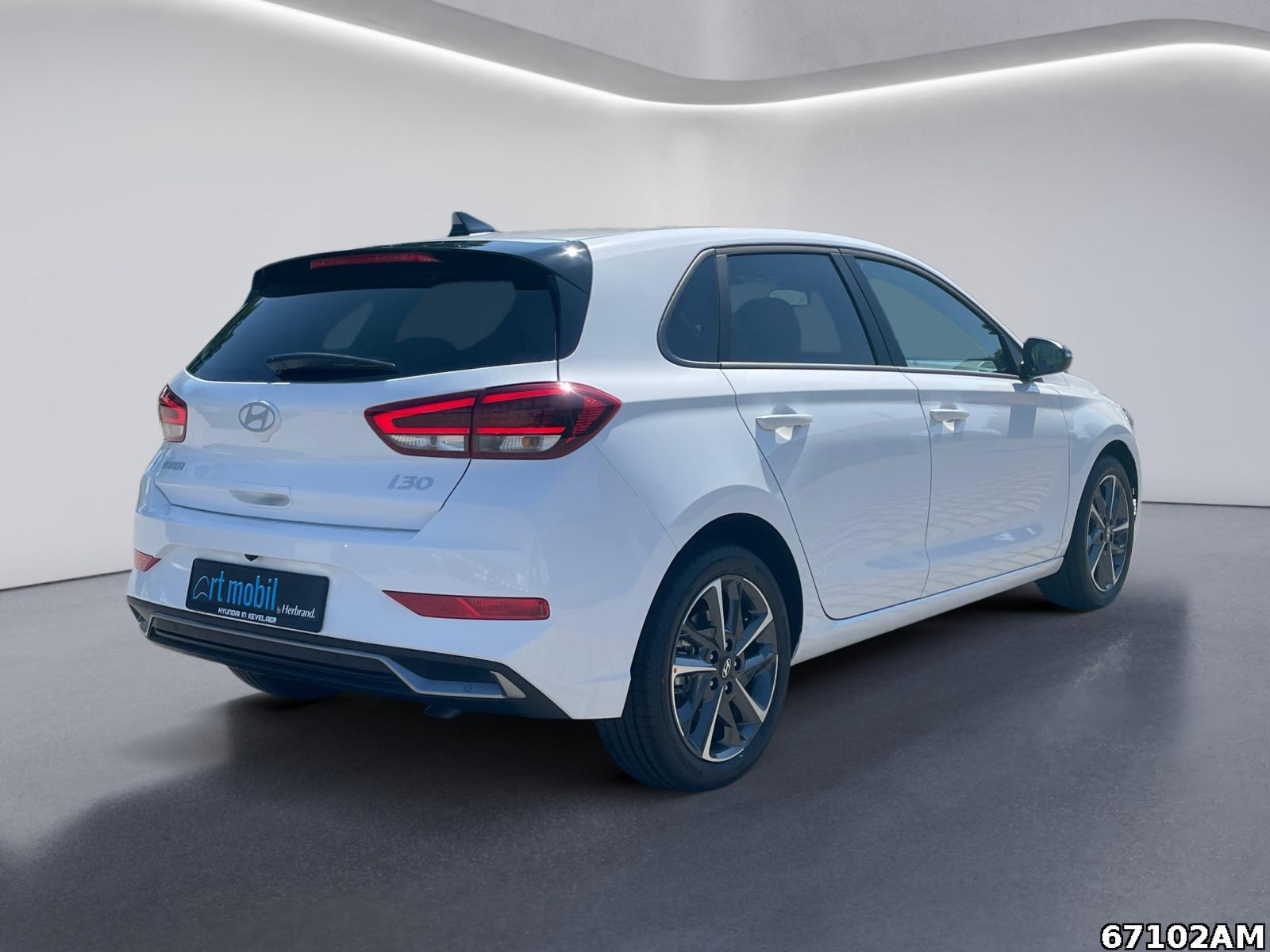 Fahrzeugabbildung Hyundai i30 Trend - Automatik