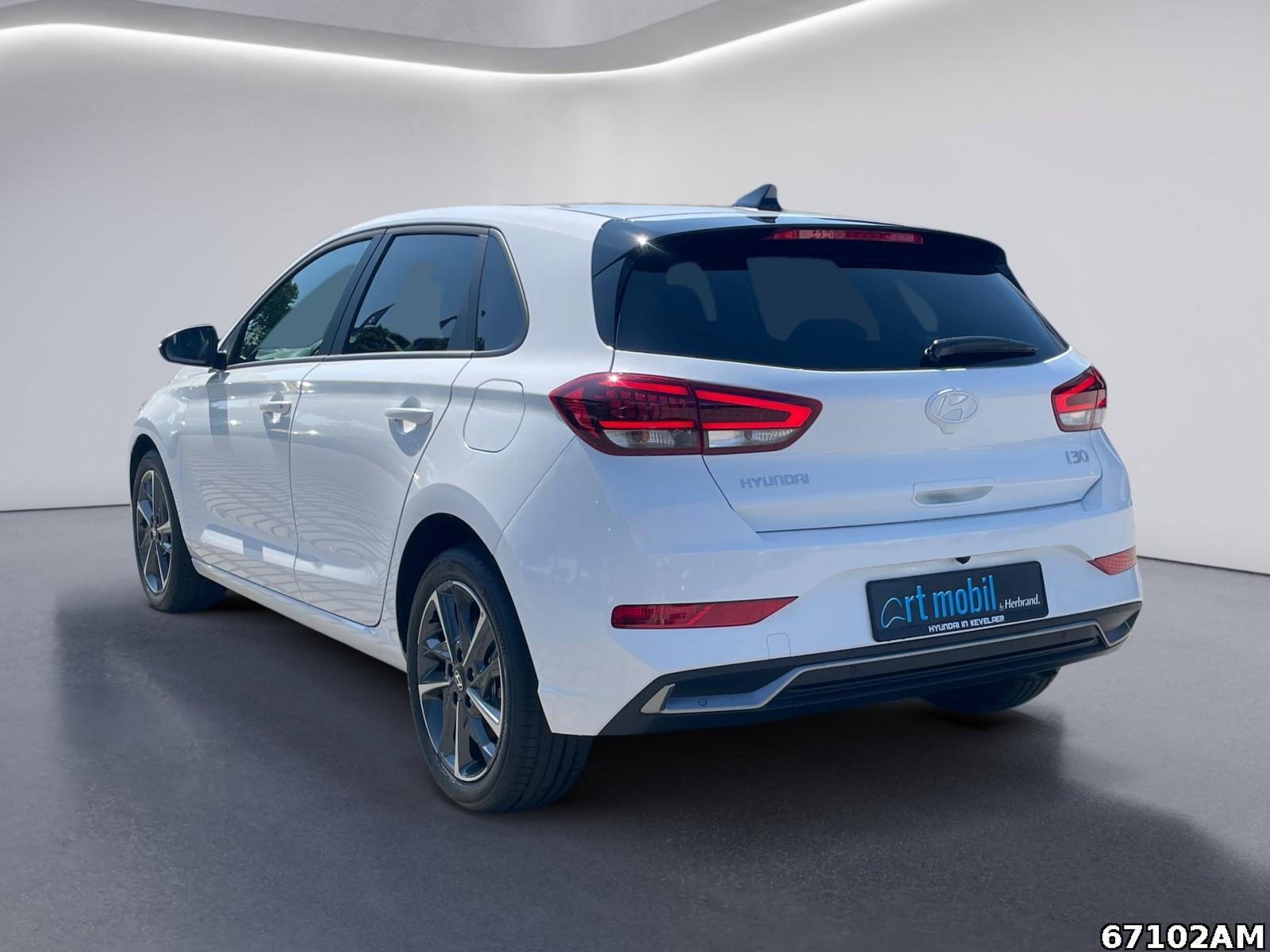 Fahrzeugabbildung Hyundai i30 Trend - Automatik