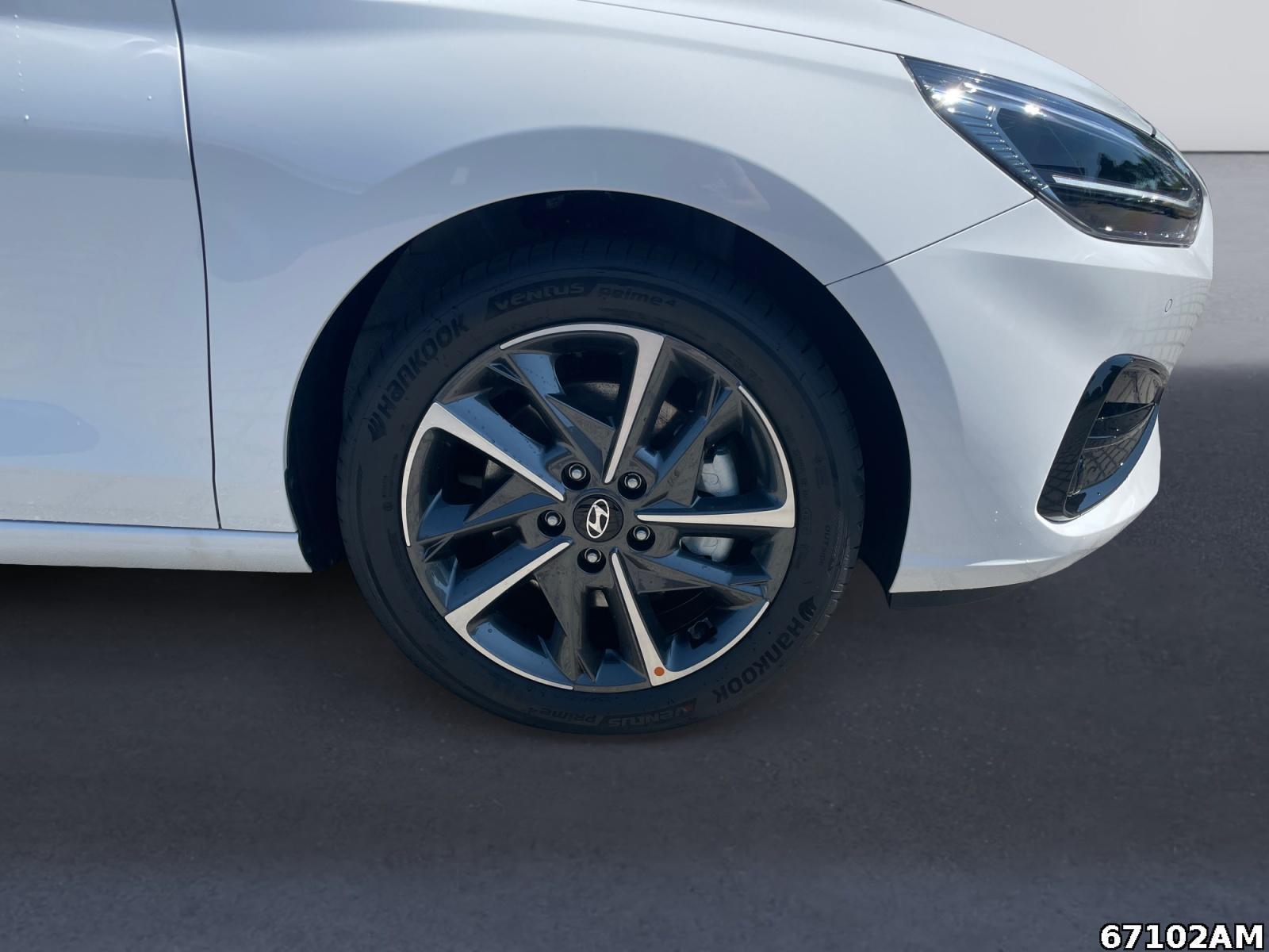 Fahrzeugabbildung Hyundai i30 Trend - Automatik