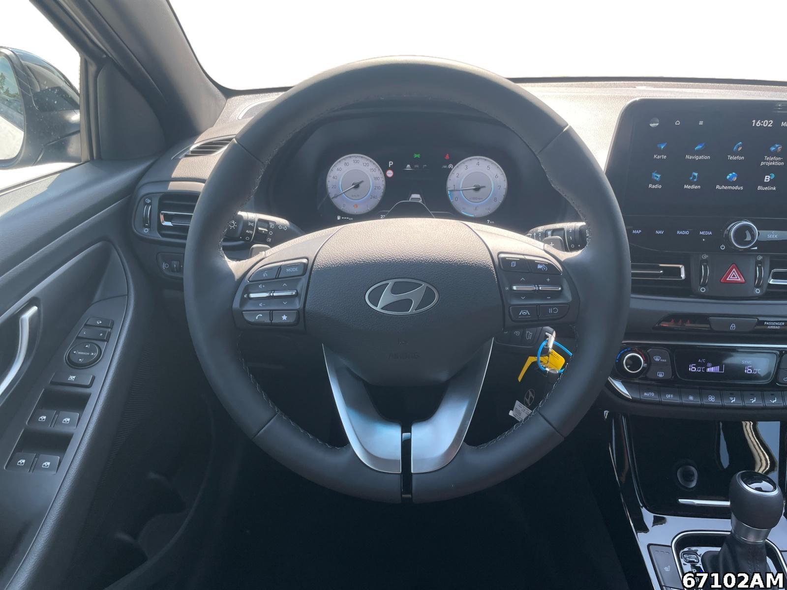 Fahrzeugabbildung Hyundai i30 Trend - Automatik