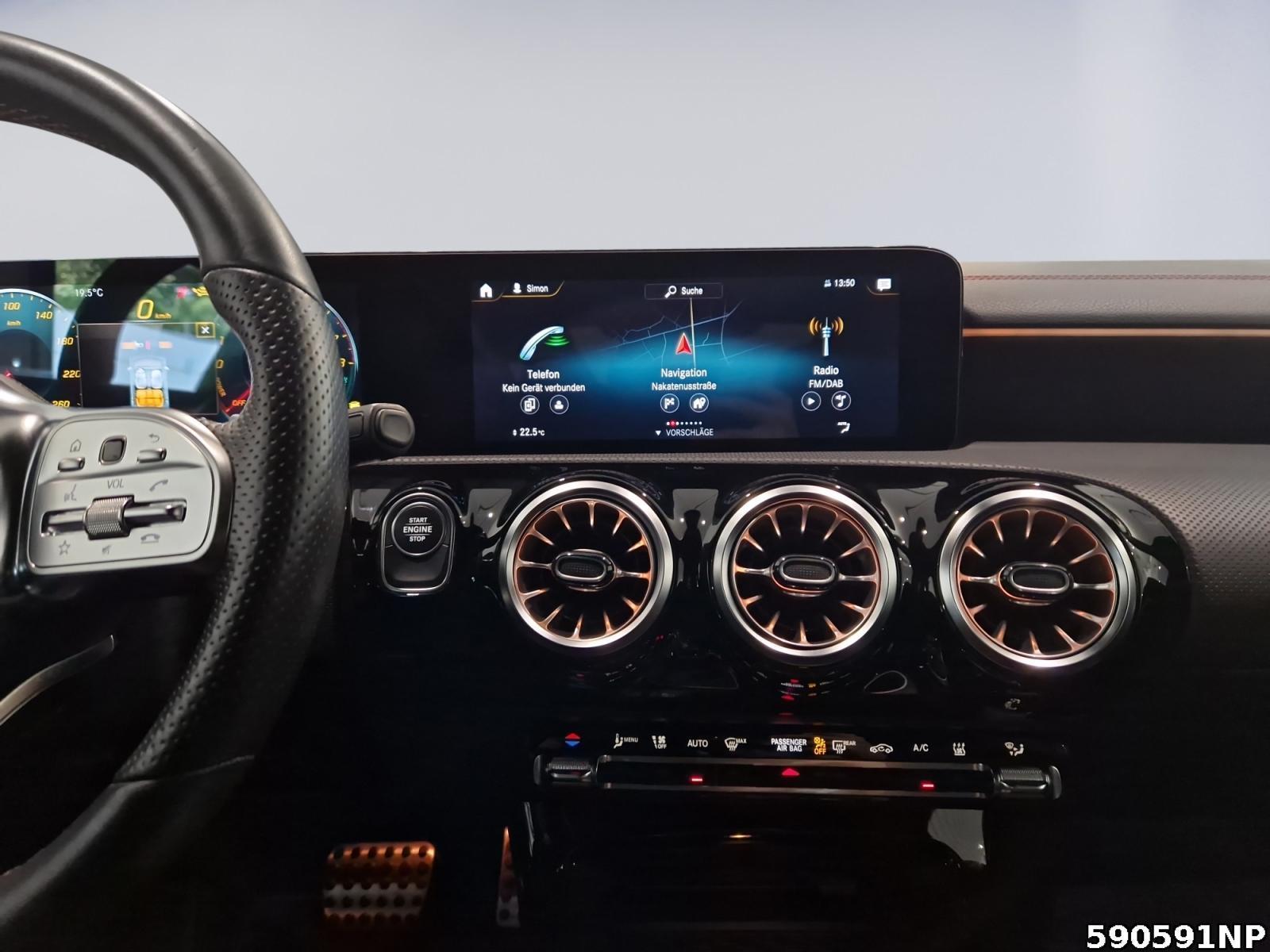 Fahrzeugabbildung Mercedes-Benz CLA 250 e Coupé AMG Night LED Ambiente Kamera