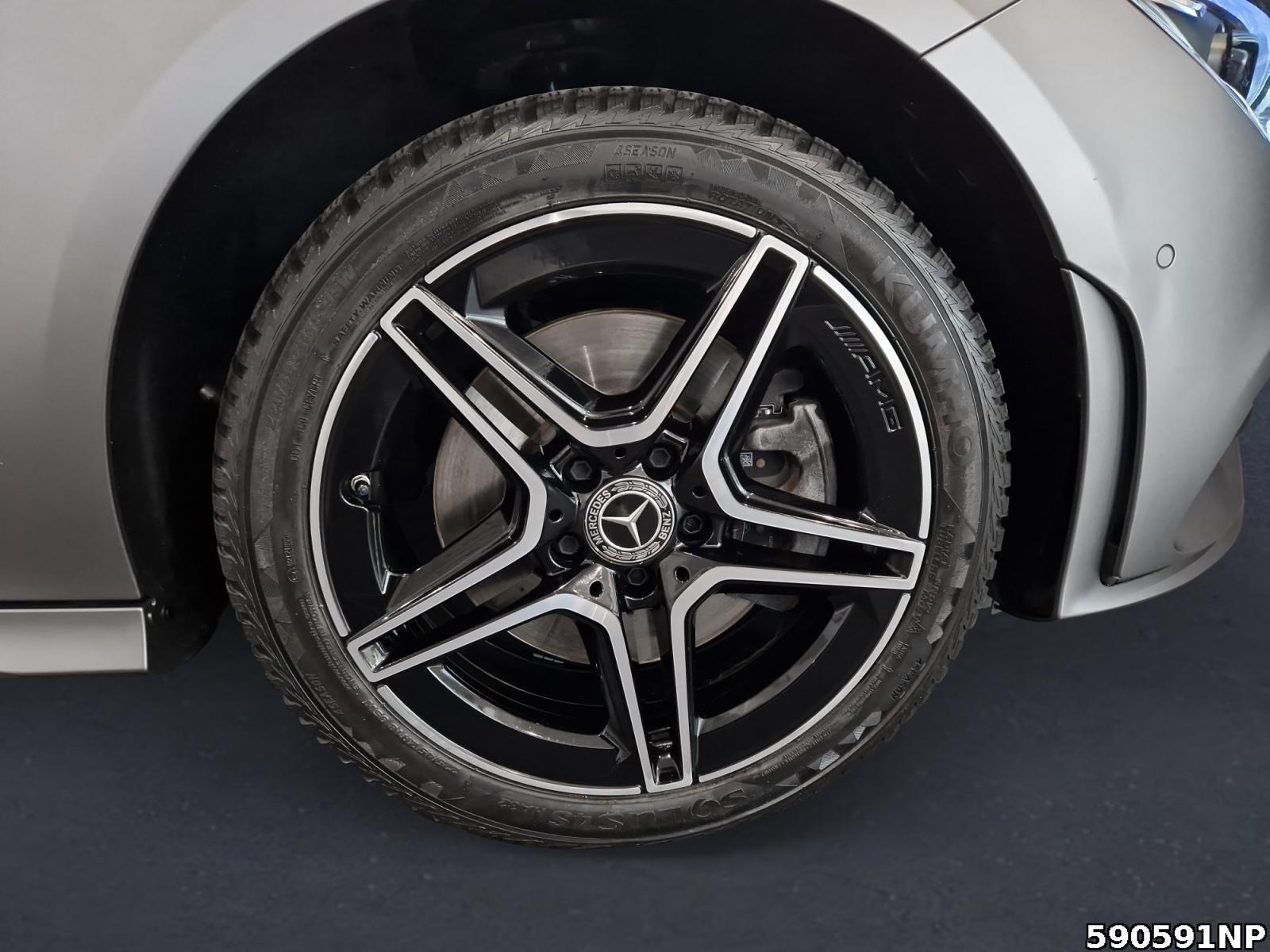 Fahrzeugabbildung Mercedes-Benz CLA 250 e Coupé AMG Night LED Ambiente Kamera