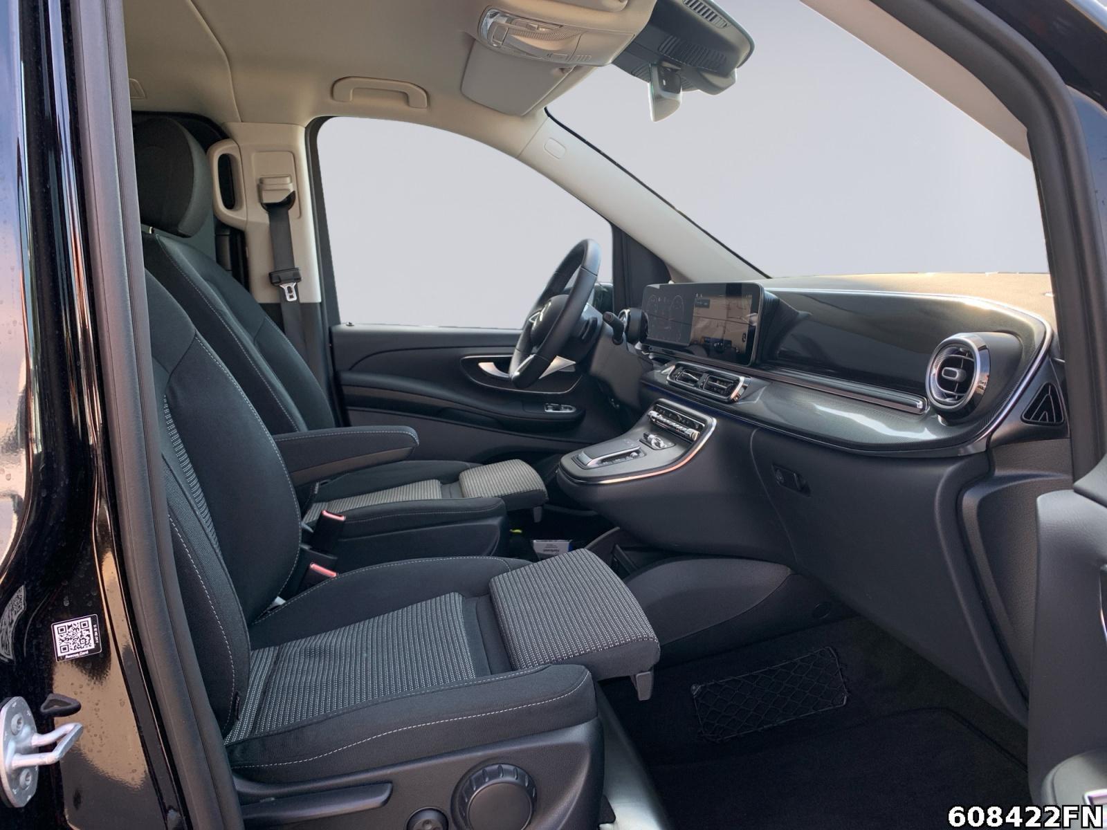 Fahrzeugabbildung Mercedes-Benz V 300 STYLE L *7 SITZE*BURMESTER*AHK*MULTIBEAM*