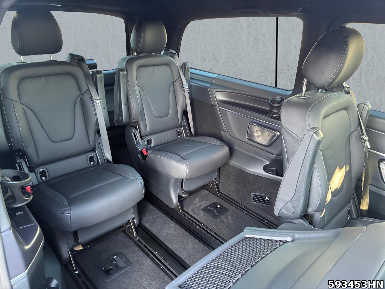 Fahrzeugabbildung Mercedes-Benz V 300 AVG/XXL *AIRMATIC*TISCH*AHK*STANDHEIZUNG*