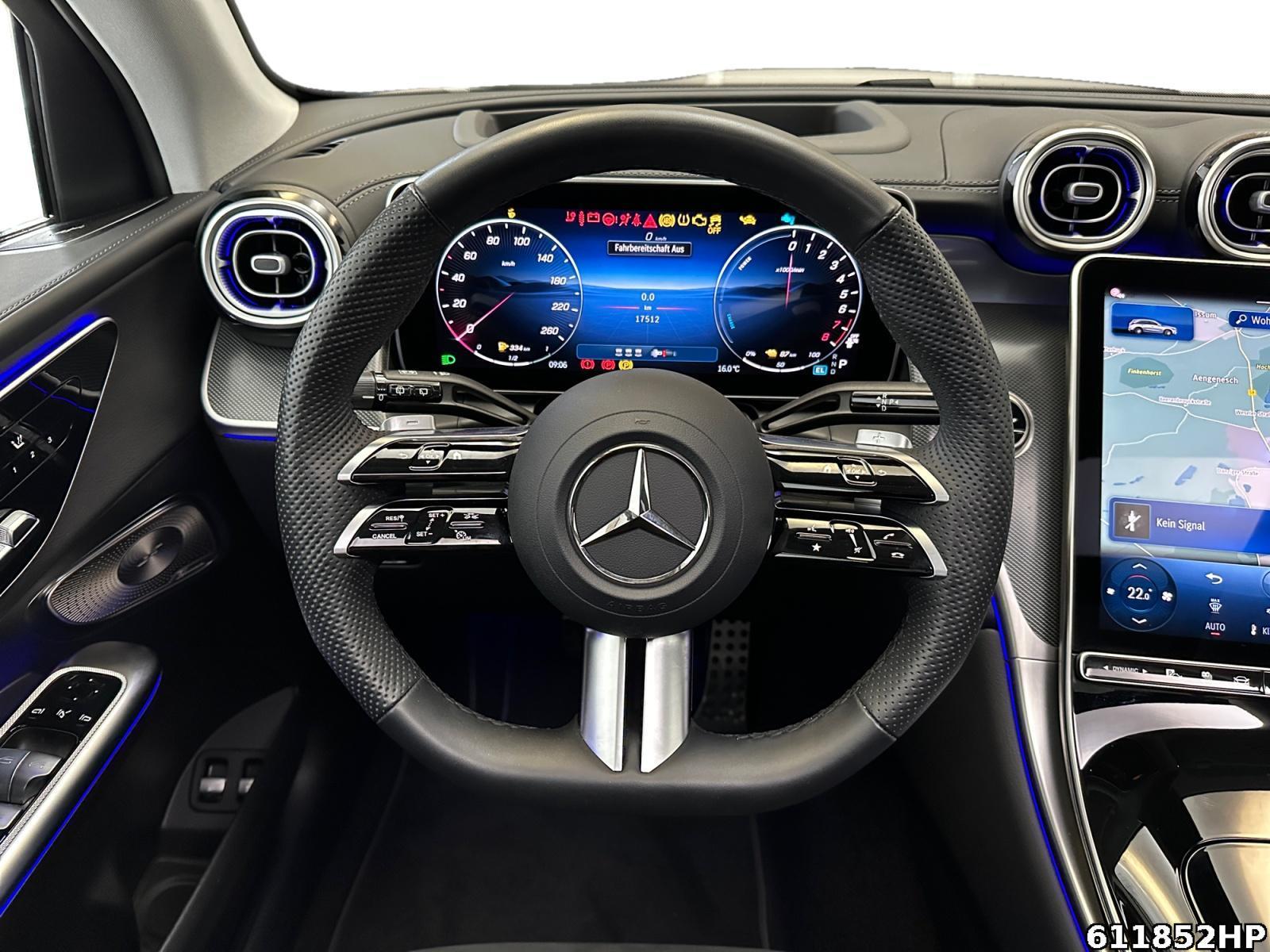Fahrzeugabbildung Mercedes-Benz GLC 300 e AMG Pano AHK Burmester Digital-Light