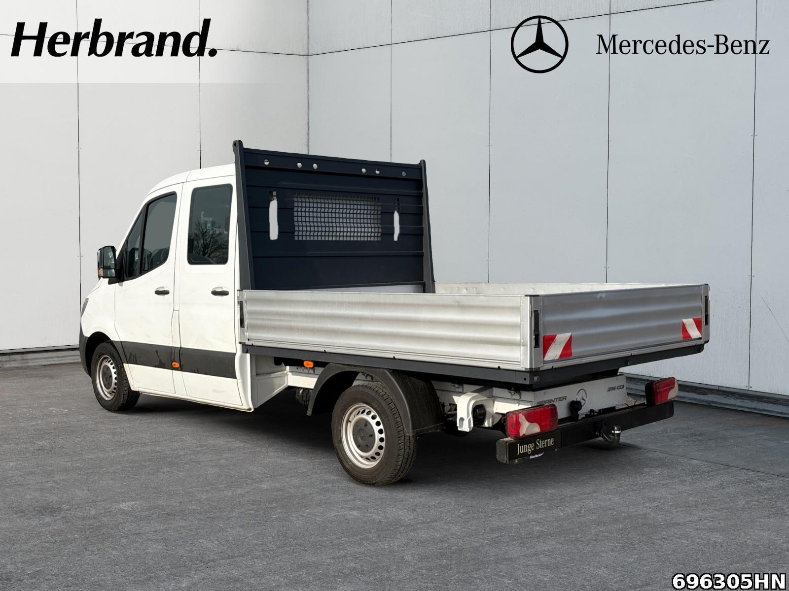 Fahrzeugabbildung Mercedes-Benz Sprinter 215 CDI *DoKa*Klima*AHK*Leder*MBUX*