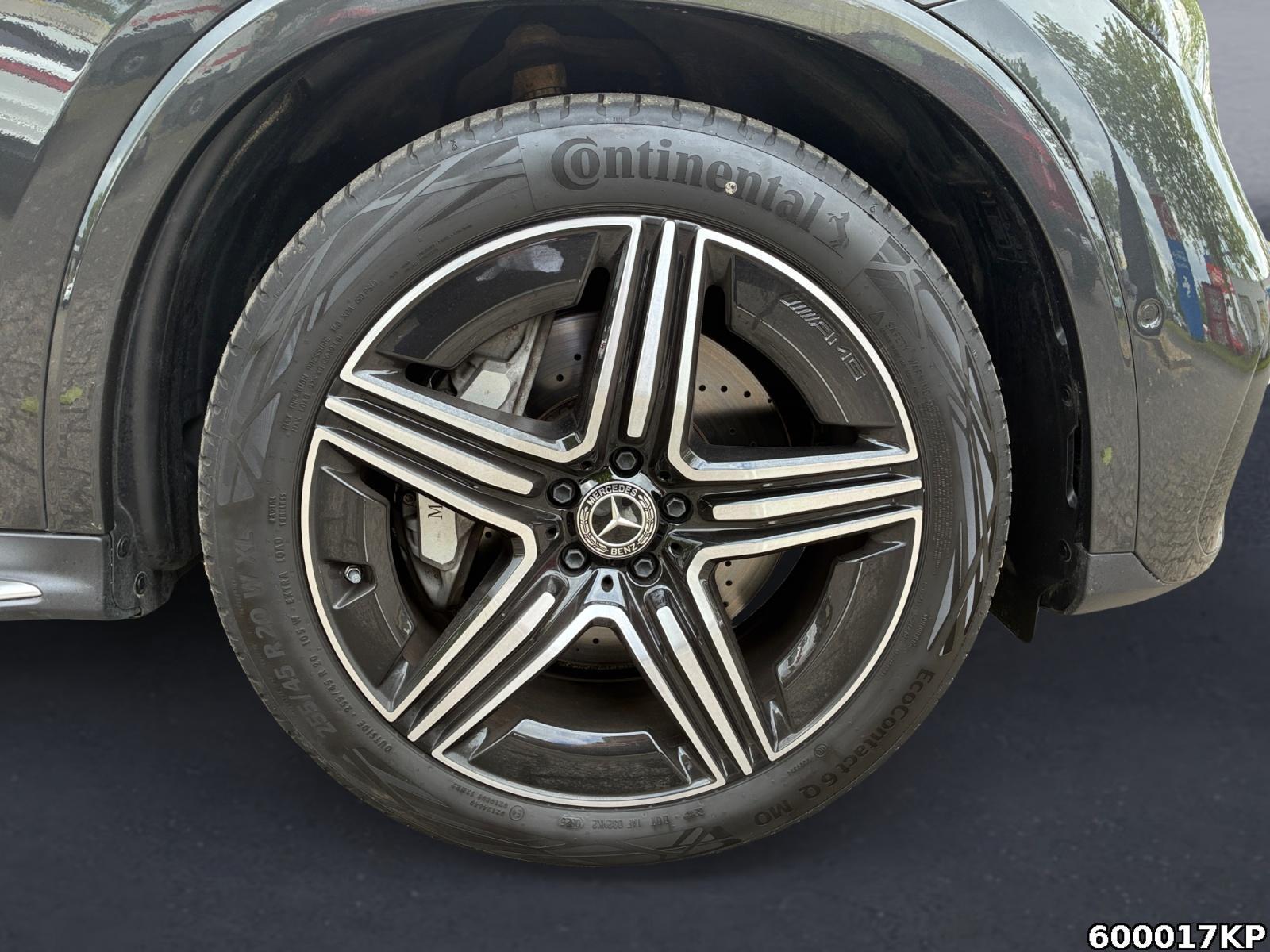 Fahrzeugabbildung Mercedes-Benz GLC 300 d 4M AMG AHK 360° Memory Ambiente