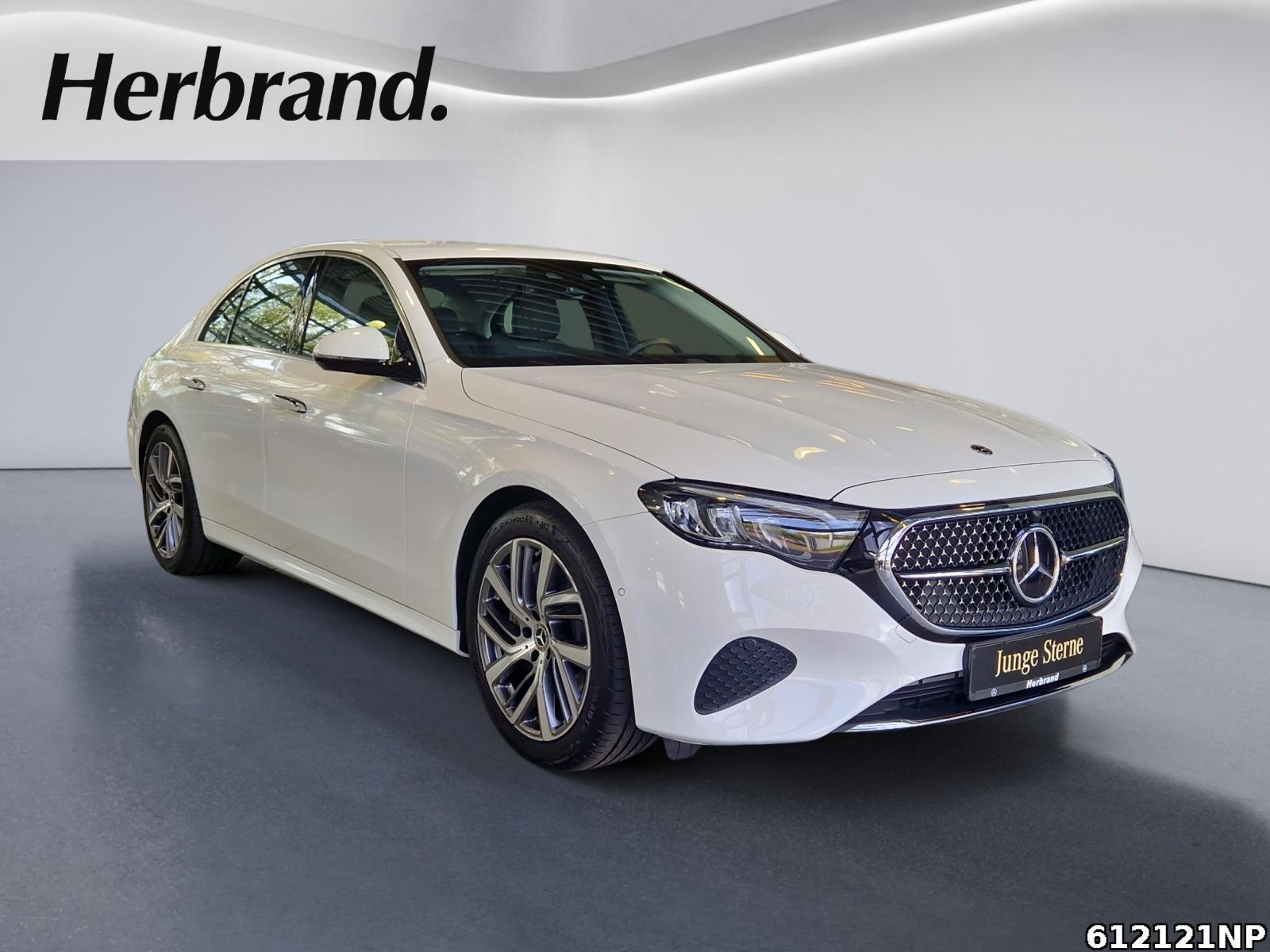 Fahrzeugabbildung Mercedes-Benz E 300 e Avantgarde Distronic Keyless Kamera LED