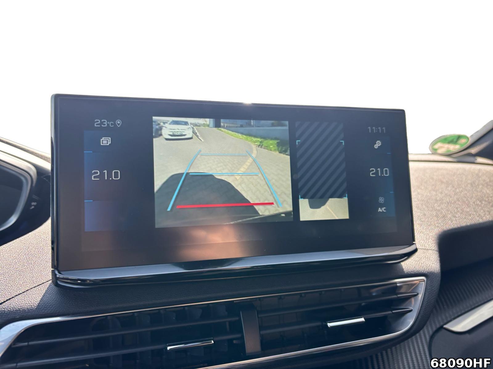 Fahrzeugabbildung Peugeot 5008 Active +7SITZER+STARTSTOPP+BLUETOOTH+LED+