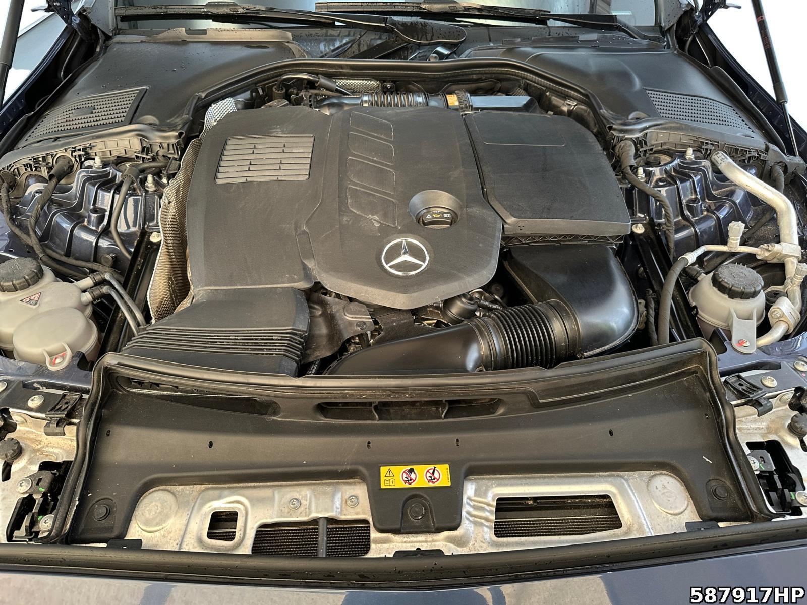 Fahrzeugabbildung Mercedes-Benz C 300 d AMG *Pano AHK DISTRONIC 19