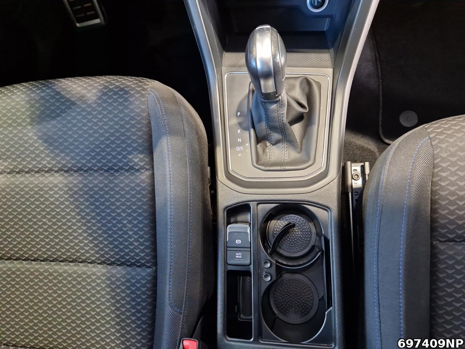 Fahrzeugabbildung Volkswagen Touran 2.0 TDI United 7 Sitzer AHK Navi DAB+