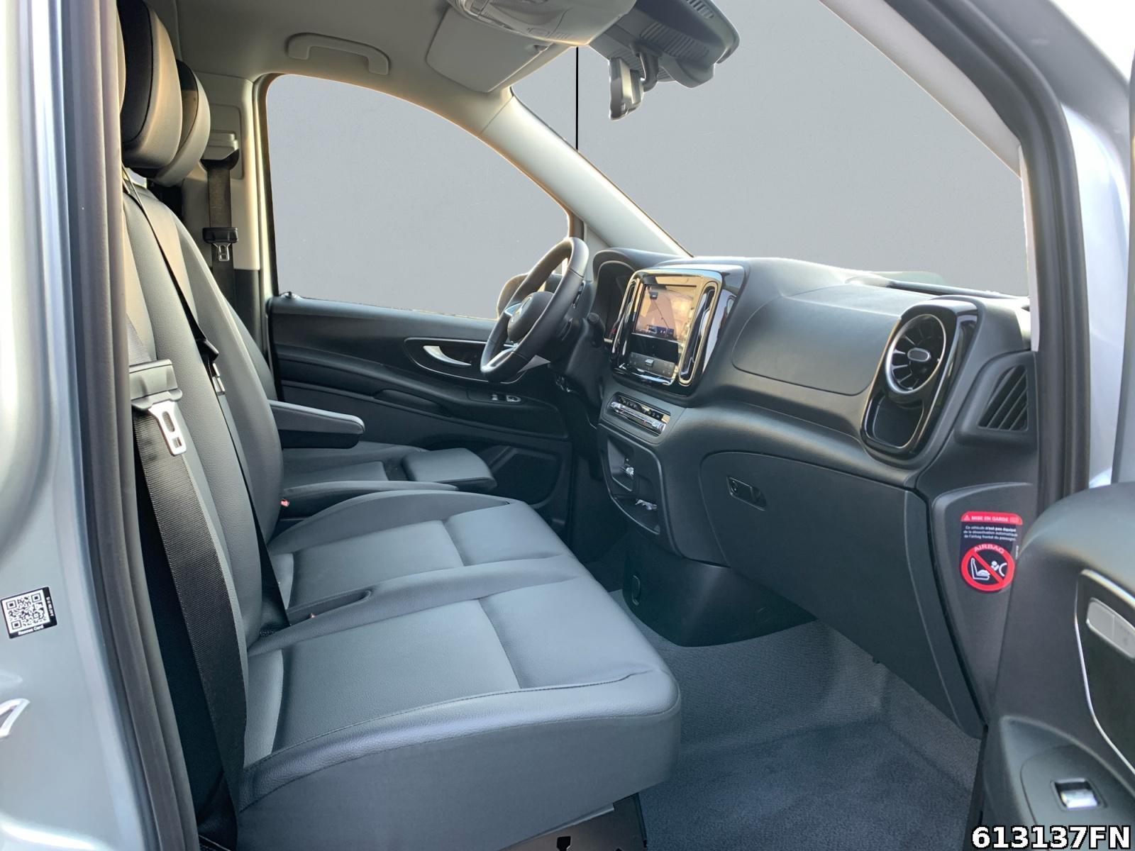 Fahrzeugabbildung Mercedes-Benz Vito 119 MIXTO XXL AIRMATIC**AHK**360° KAM**LED*