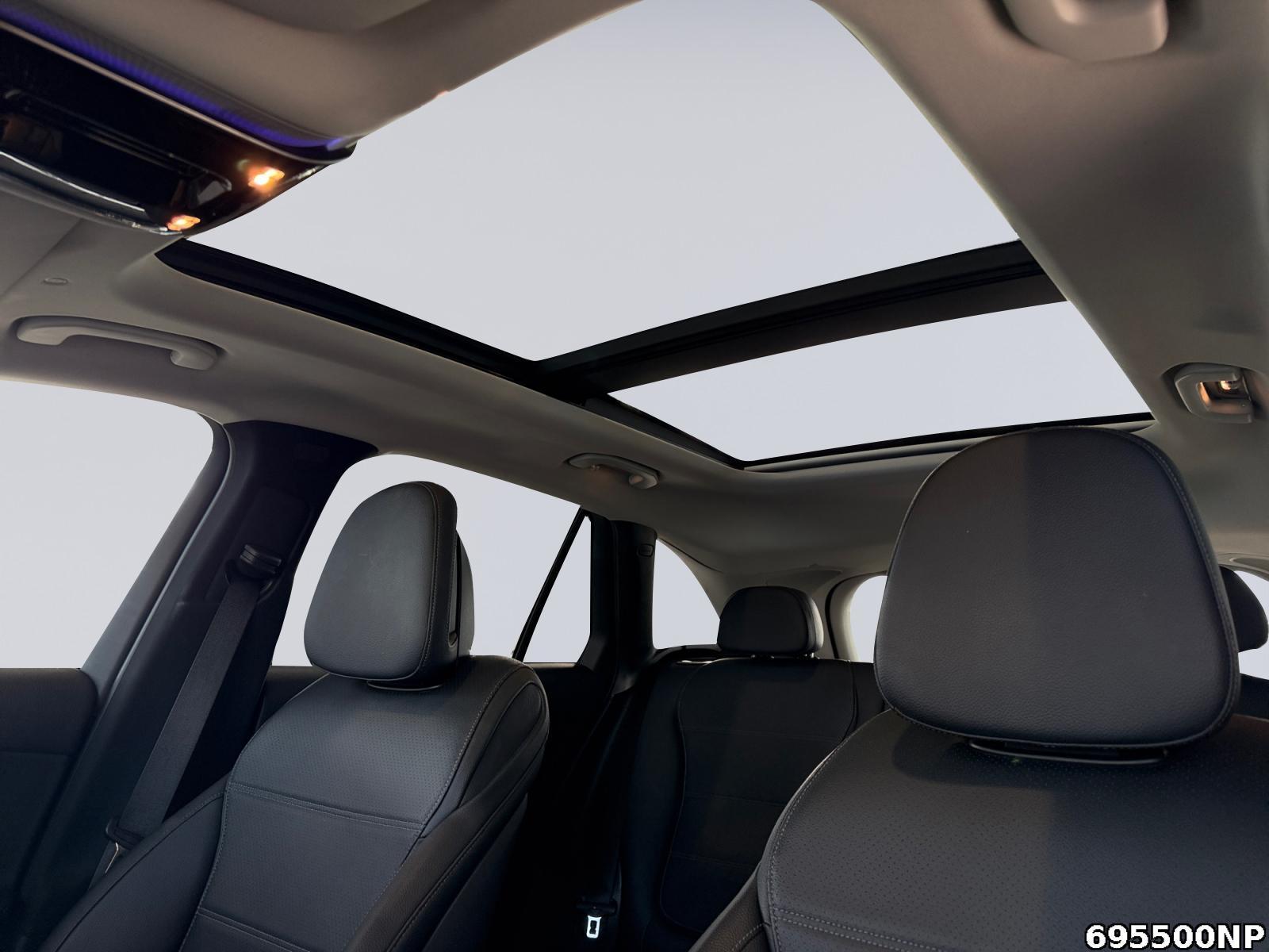 Fahrzeugabbildung Mercedes-Benz GLC 200 4M Avantgarde AHK Panorama Distronic LED