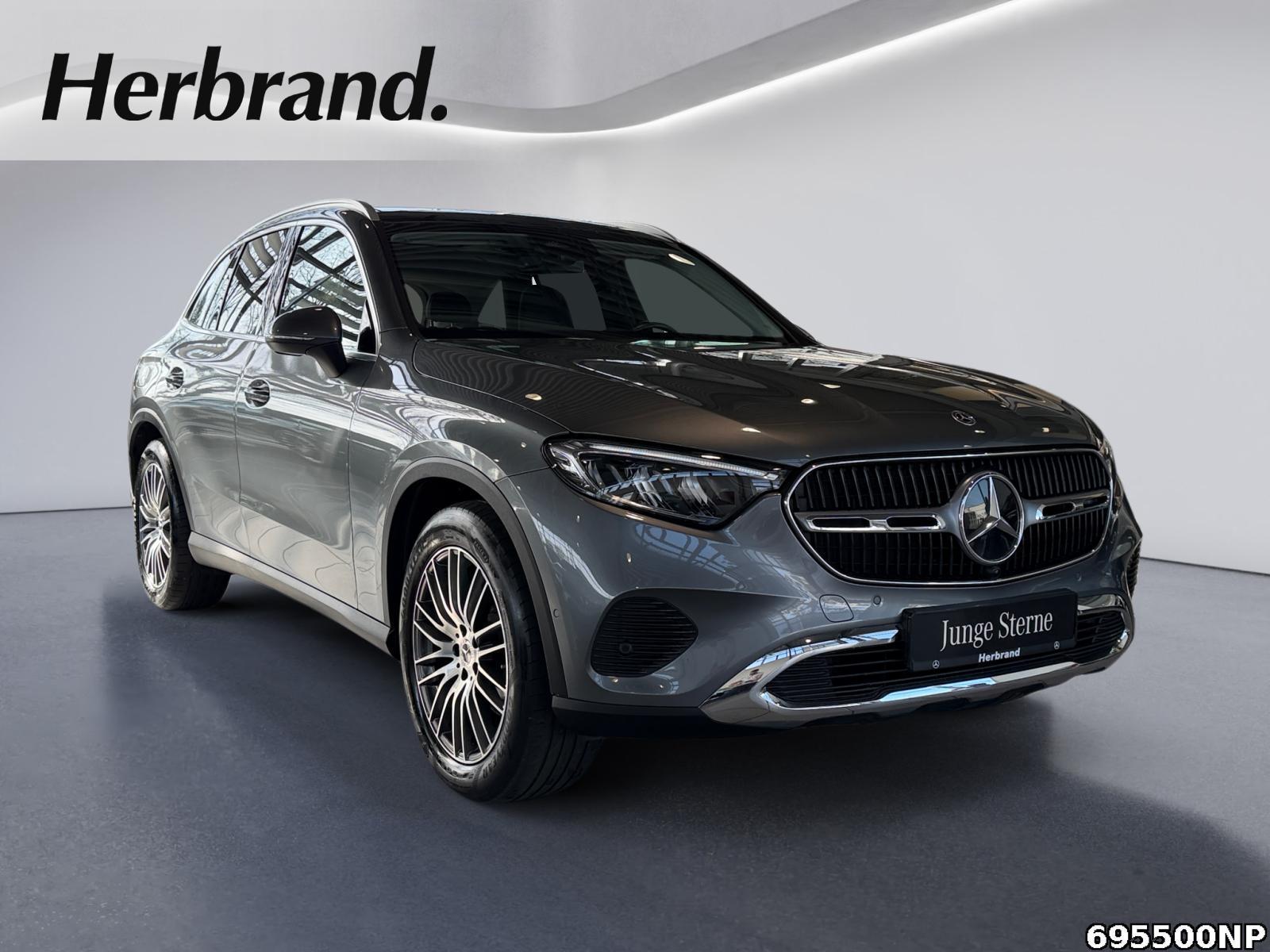 Fahrzeugabbildung Mercedes-Benz GLC 200 4M Avantgarde AHK Panorama Distronic LED