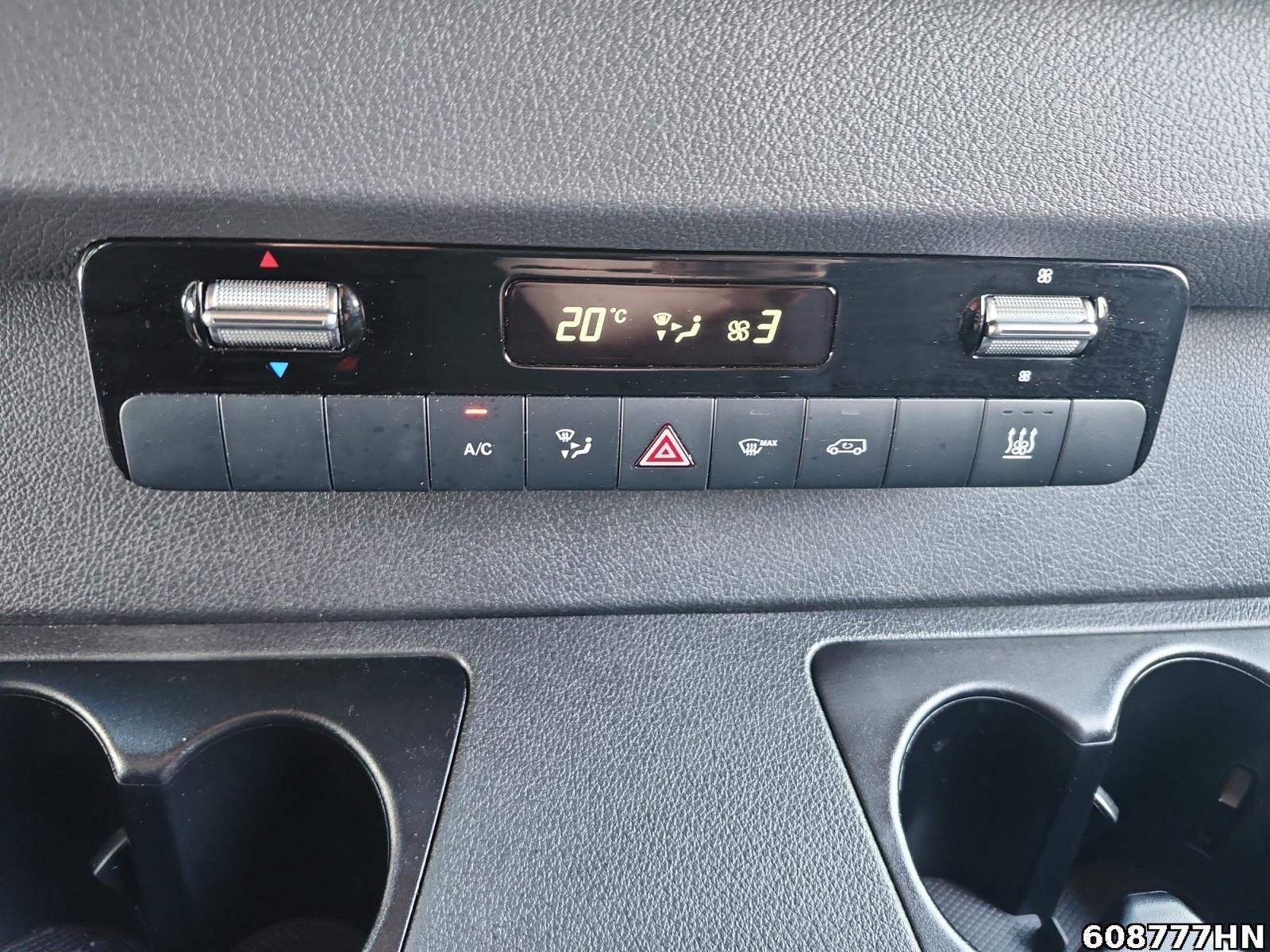 Fahrzeugabbildung Mercedes-Benz Sprinter 319 CDI Möbelkoffer*2,25m hoch*Kamera*