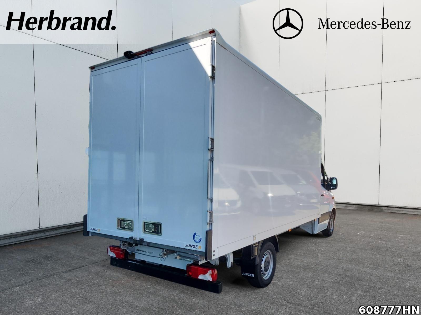 Fahrzeugabbildung Mercedes-Benz Sprinter 319 CDI Möbelkoffer*2,25m hoch*Kamera*