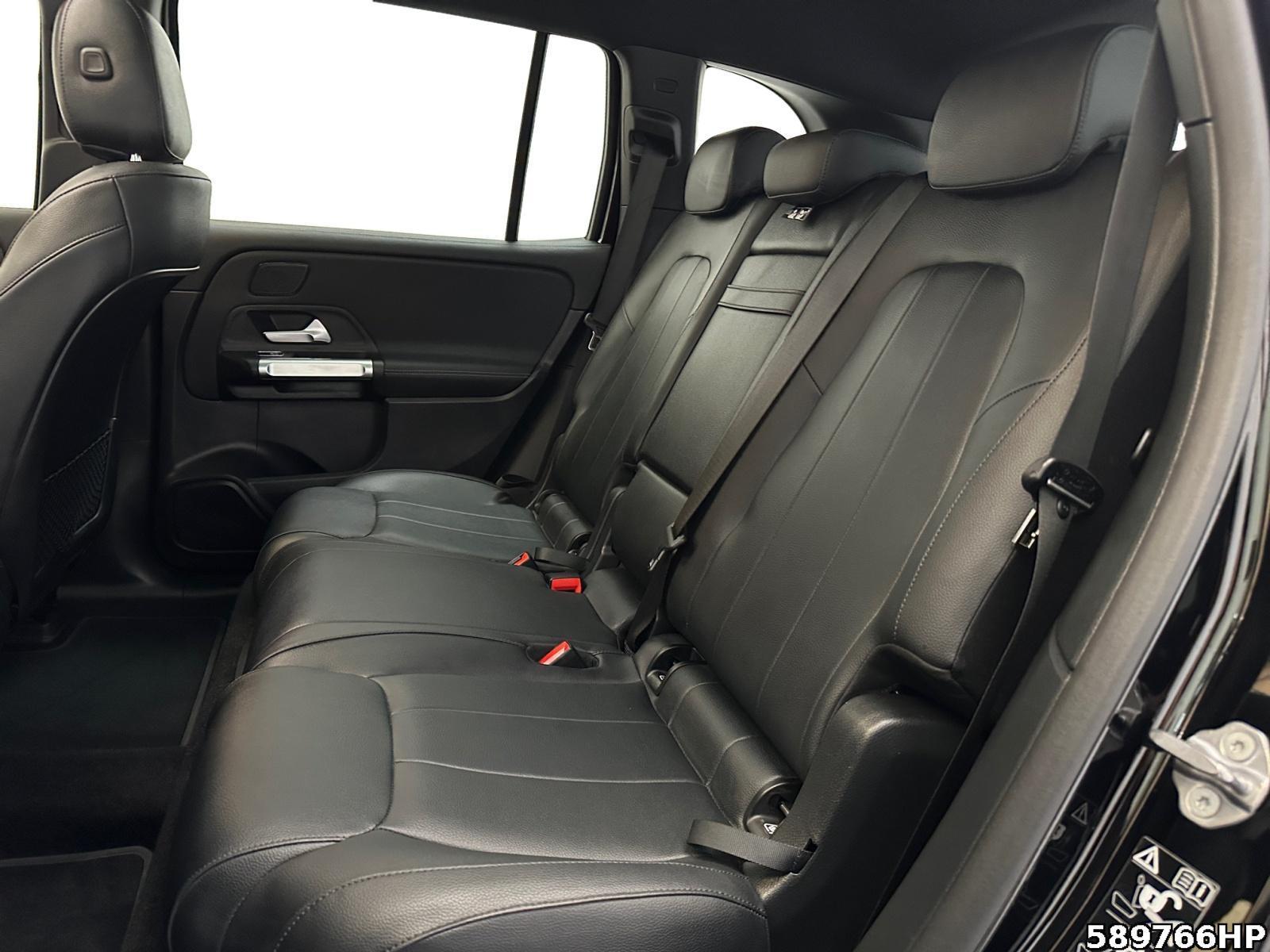 Fahrzeugabbildung Mercedes-Benz EQB Progressive Pano 360° Sound Ambiente