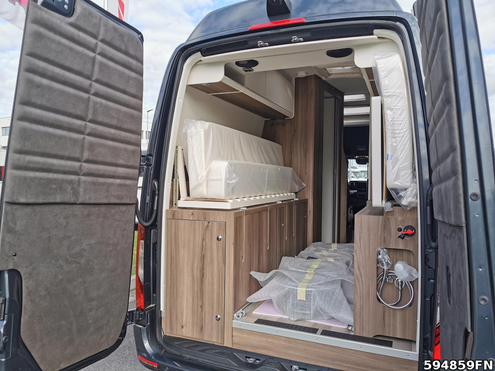 Fahrzeugabbildung Kabe Van 690 LB 