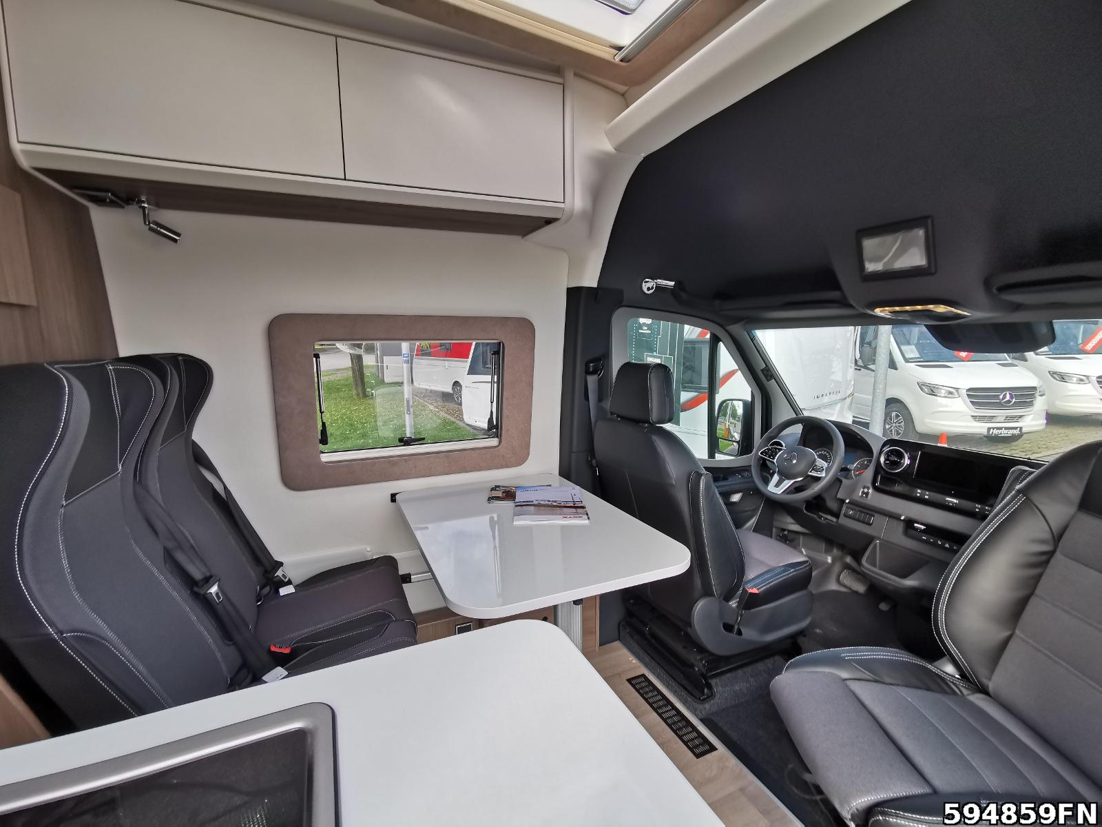 Fahrzeugabbildung Kabe Van 690 LB 