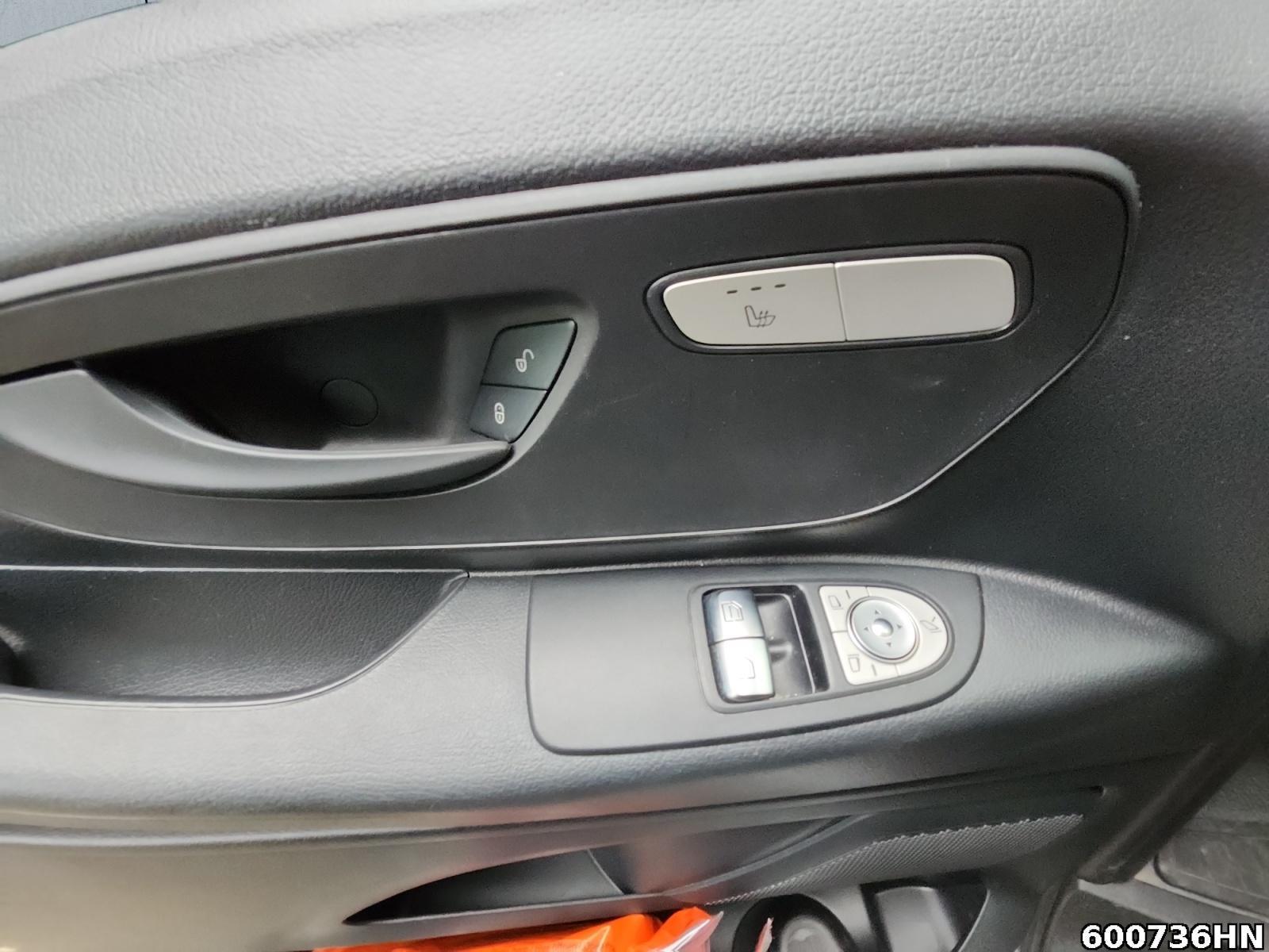 Fahrzeugabbildung Mercedes-Benz eVito 112 lang*Kamera*Tempomat*60KWh*EasyCargo*