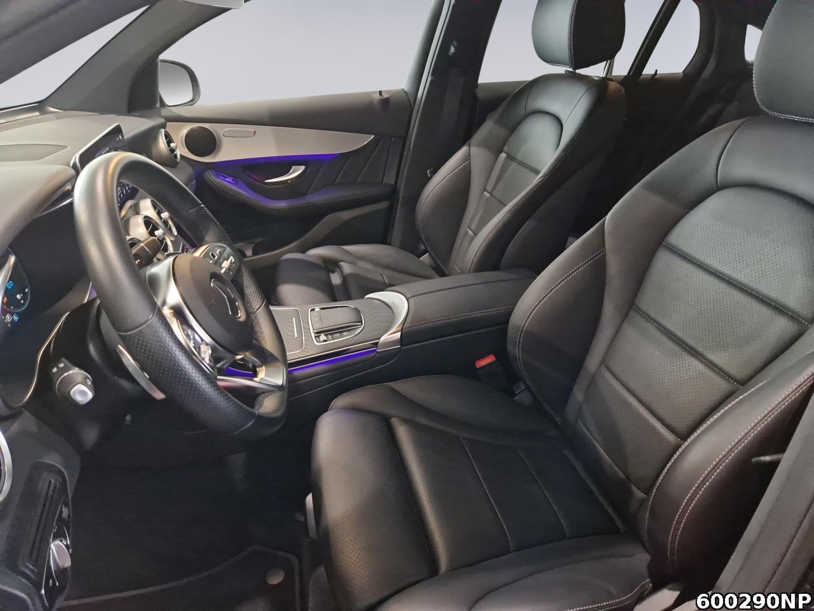 Fahrzeugabbildung Mercedes-Benz GLC 300 e 4M Coupé AMG DISTRONIC Night 360° 19