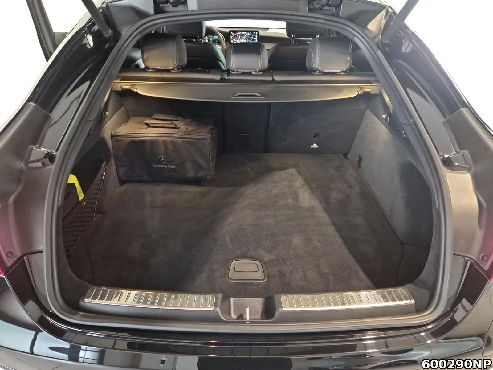Fahrzeugabbildung Mercedes-Benz GLC 300 e 4M Coupé AMG DISTRONIC Night 360° 19