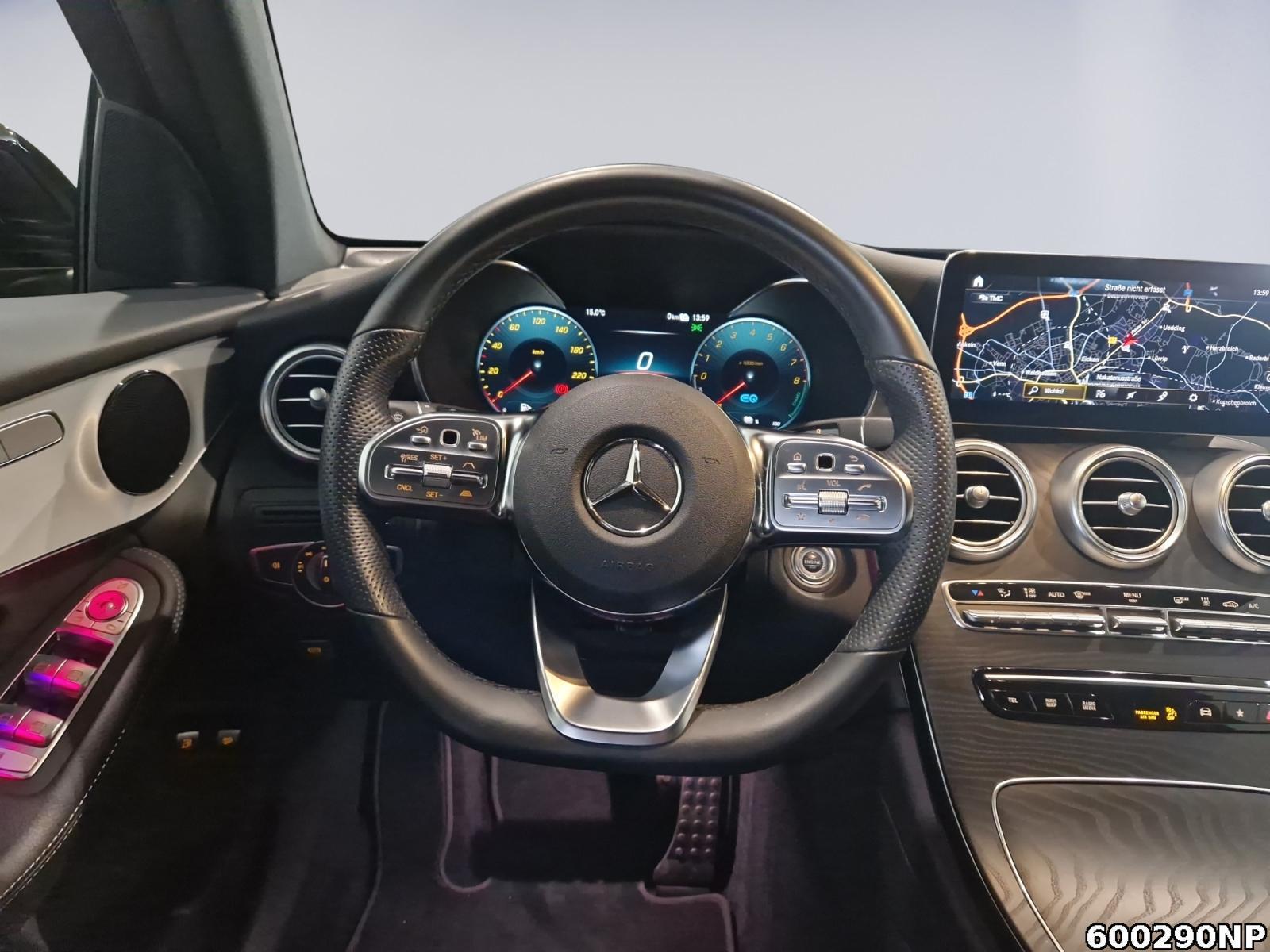 Fahrzeugabbildung Mercedes-Benz GLC 300 e 4M Coupé AMG DISTRONIC Night 360° 19