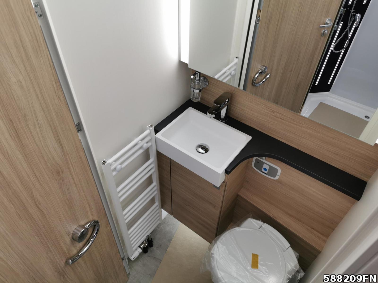 Fahrzeugabbildung Frankia F-Line A 680 Plus Together