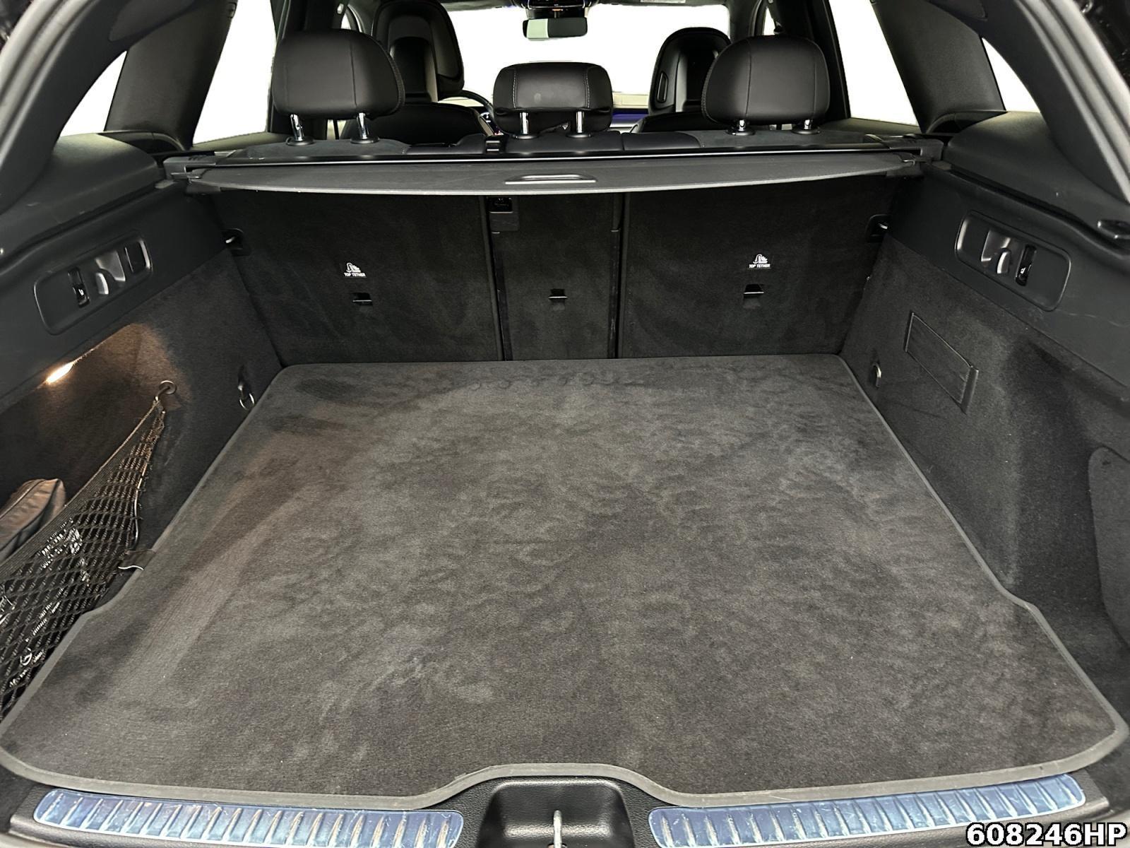 Fahrzeugabbildung Mercedes-Benz GLC 220 AMG