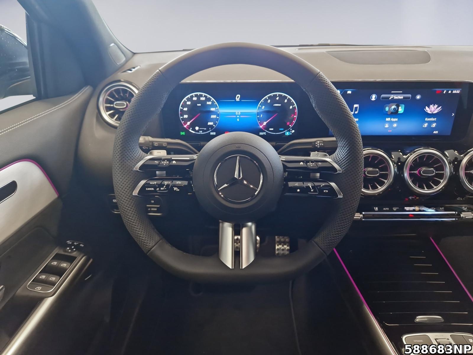 Fahrzeugabbildung Mercedes-Benz GLA 200 SPECIAL-EDITION+20