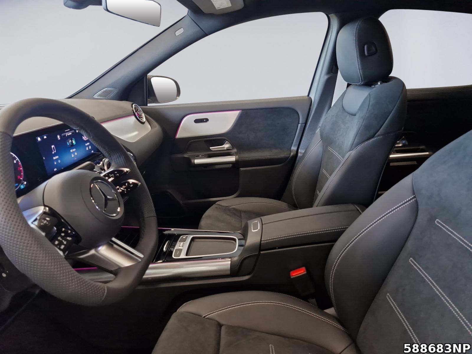 Fahrzeugabbildung Mercedes-Benz GLA 200 SPECIAL-EDITION+20