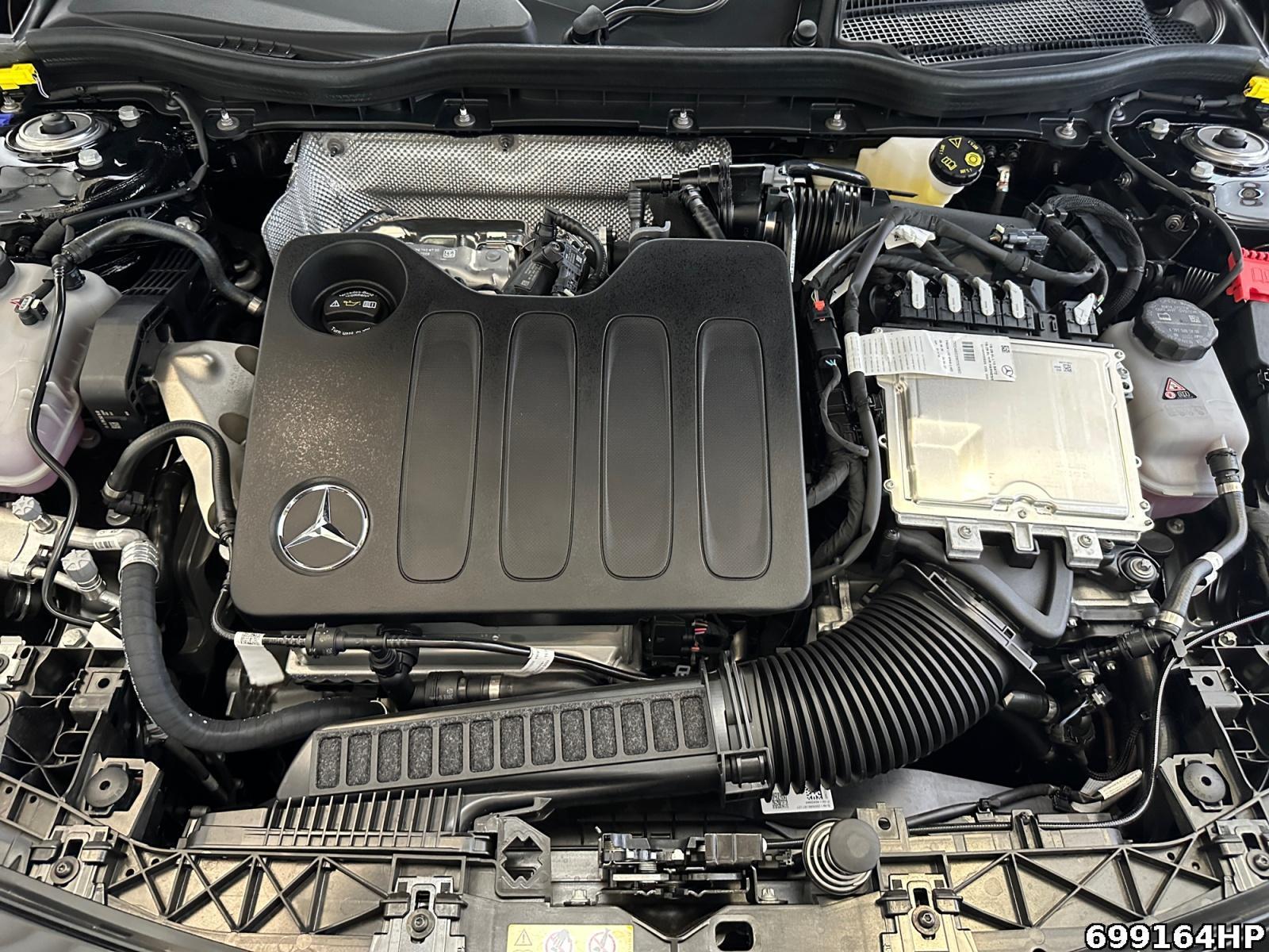 Fahrzeugabbildung Mercedes-Benz CLA 200 Shooting Brake +AMG+HUD+360°KA+PREMIUM+HUD+MASSAGE+