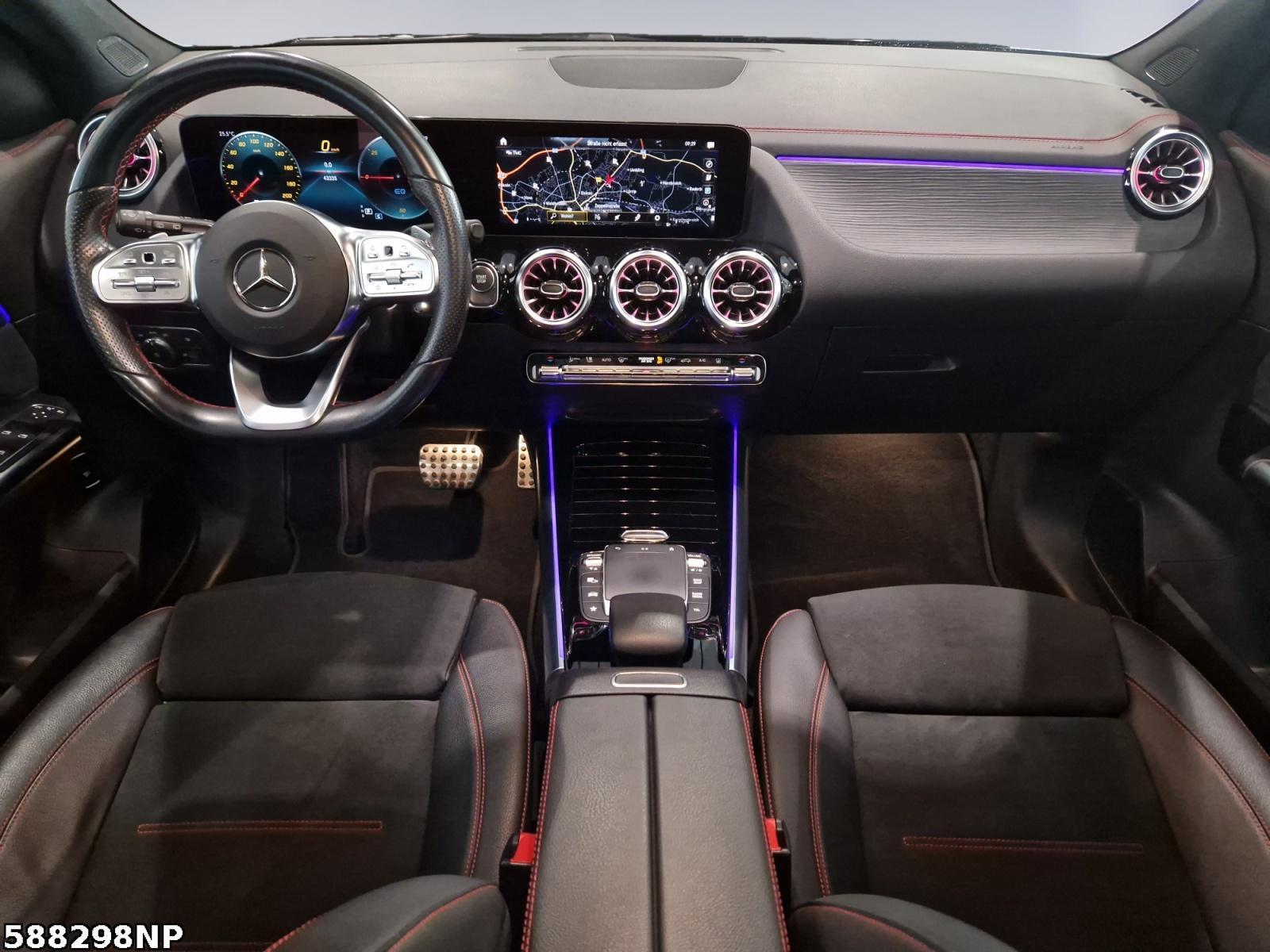 Fahrzeugabbildung Mercedes-Benz EQA AMG Night Panorama Sound Memory LED 360°