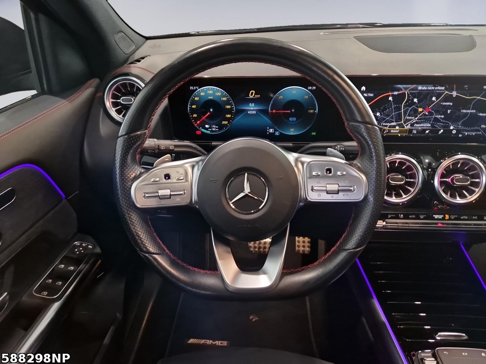 Fahrzeugabbildung Mercedes-Benz EQA AMG Night Panorama Sound Memory LED 360°