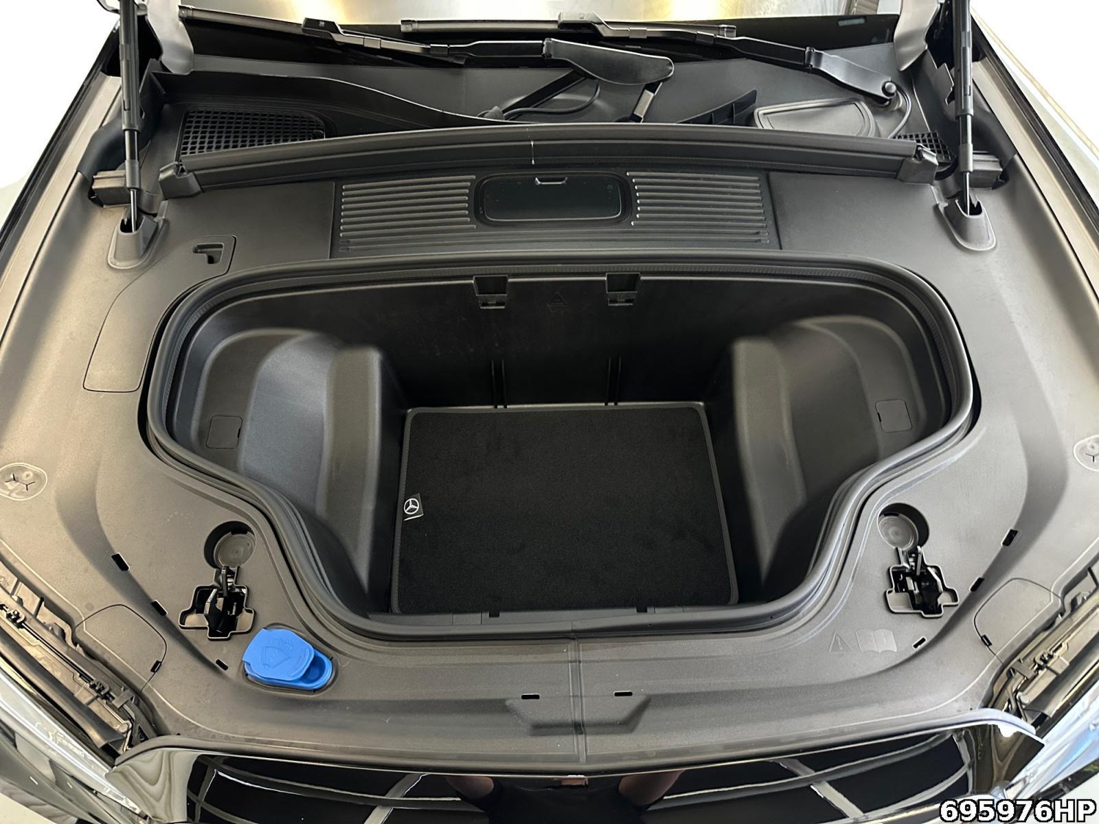 Fahrzeugabbildung Mercedes-Benz GLC 400 4MATIC +AMG-LINE+NIGHT+BURMESTER+SKY+