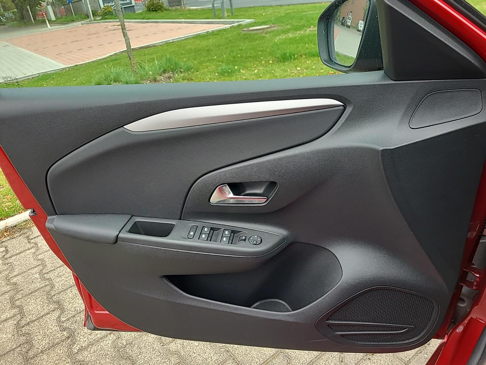 Fahrzeugabbildung Opel Corsa KAMERA+NAVI+BLUETOOTH