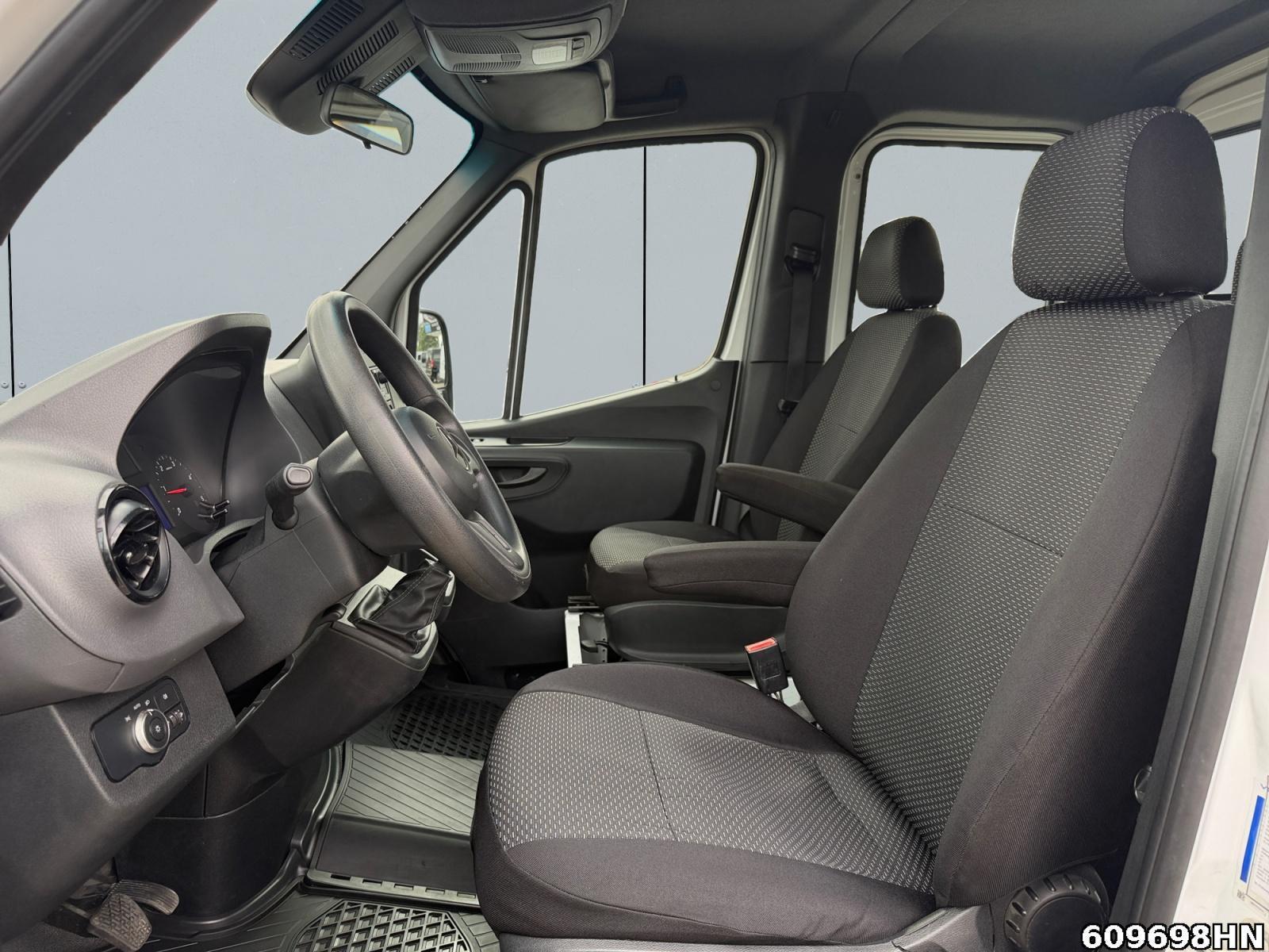 Fahrzeugabbildung Mercedes-Benz Sprinter 316 CDI *Maxi DoKa*Klima*AHK*Toolbox*