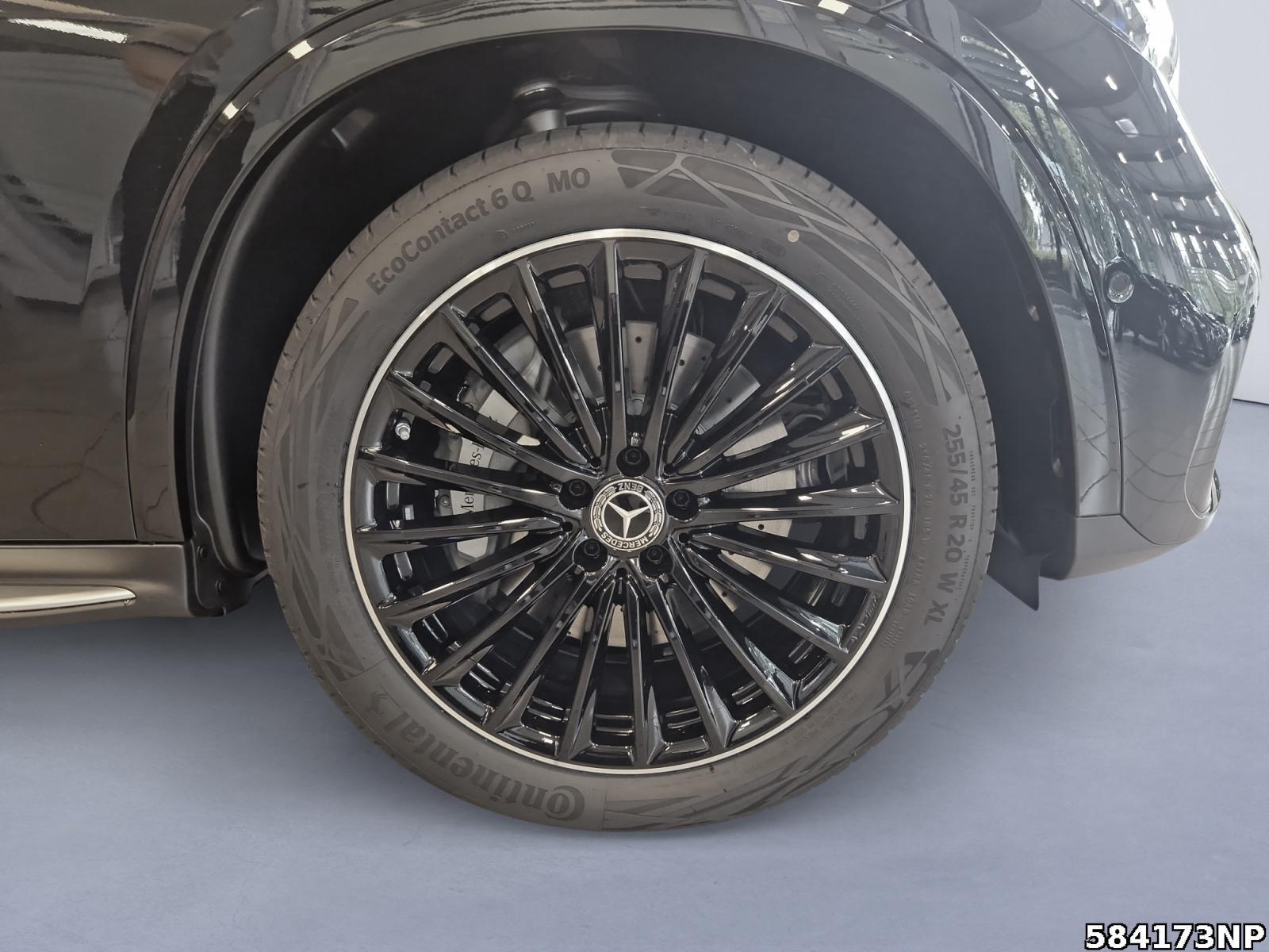 Fahrzeugabbildung Mercedes-Benz GLC 220 d 4MATIC Coupé AMG+DIGITAL+BURMESTER 3D+