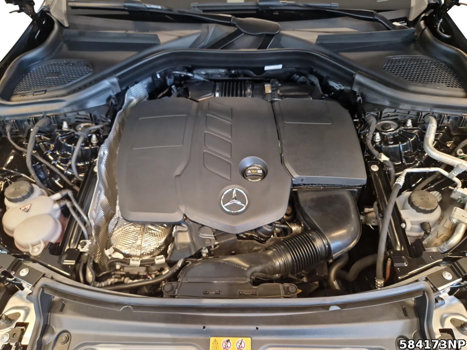 Fahrzeugabbildung Mercedes-Benz GLC 220 d 4MATIC Coupé AMG+DIGITAL+BURMESTER 3D+