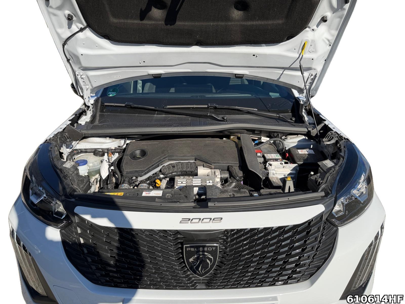 Fahrzeugabbildung Peugeot 2008 Active Hybrid 136 e-DSC6