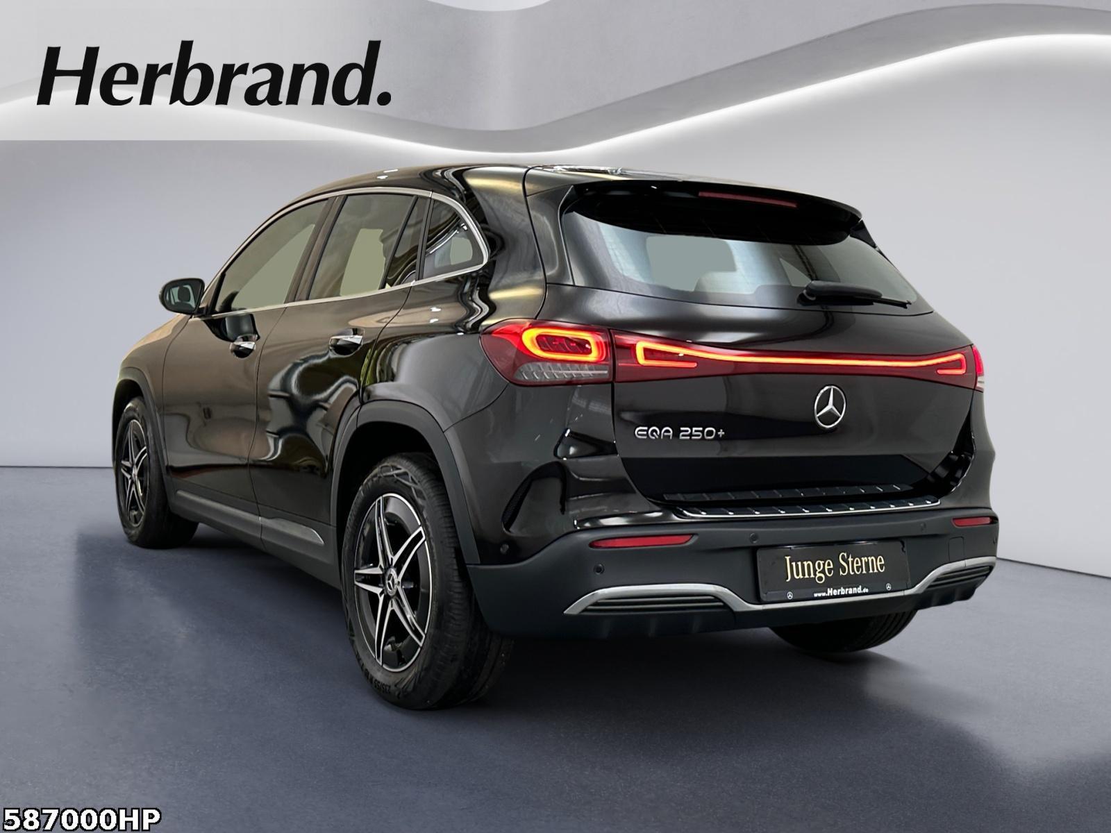 Fahrzeugabbildung Mercedes-Benz EQA AMG Line KEYLESS-GO, Advanced Soundsys.