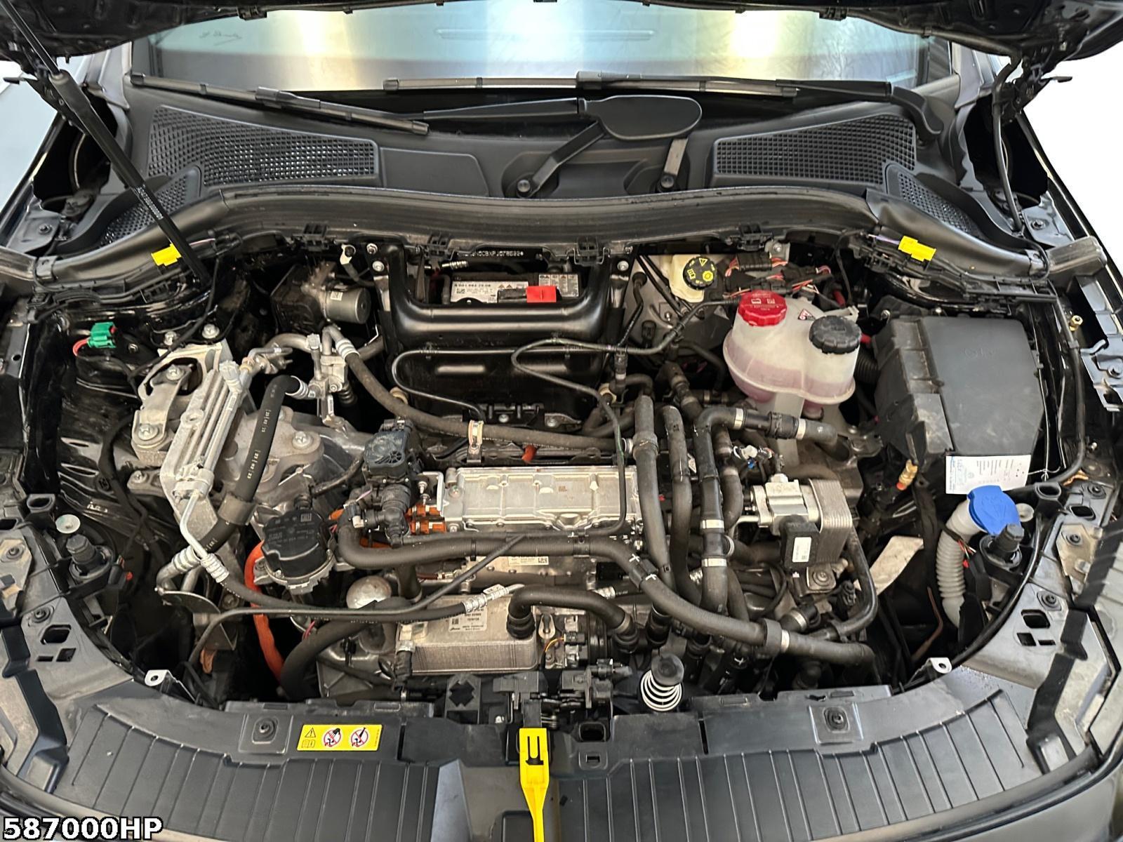 Fahrzeugabbildung Mercedes-Benz EQA AMG Line KEYLESS-GO, Advanced Soundsys.