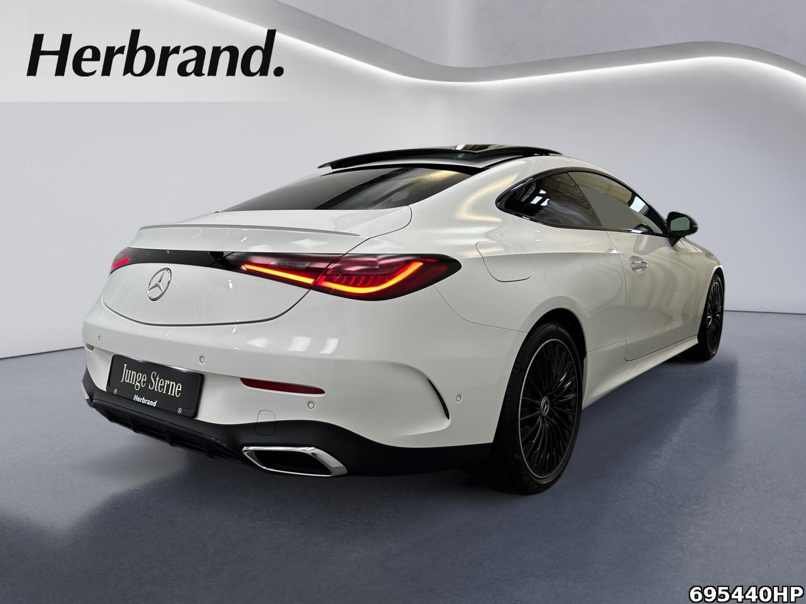 Fahrzeugabbildung Mercedes-Benz CLE 200 AMG Night Panorama Burmester 360°