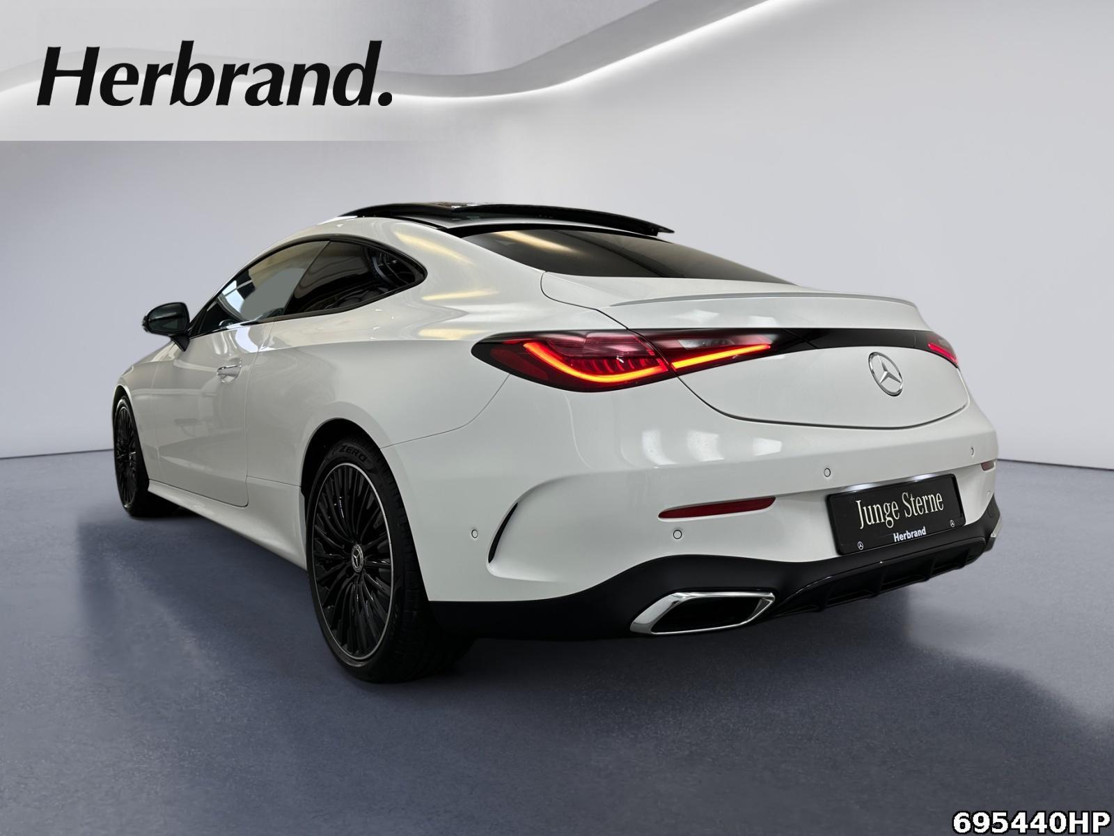 Fahrzeugabbildung Mercedes-Benz CLE 200 AMG Night Panorama Burmester 360°