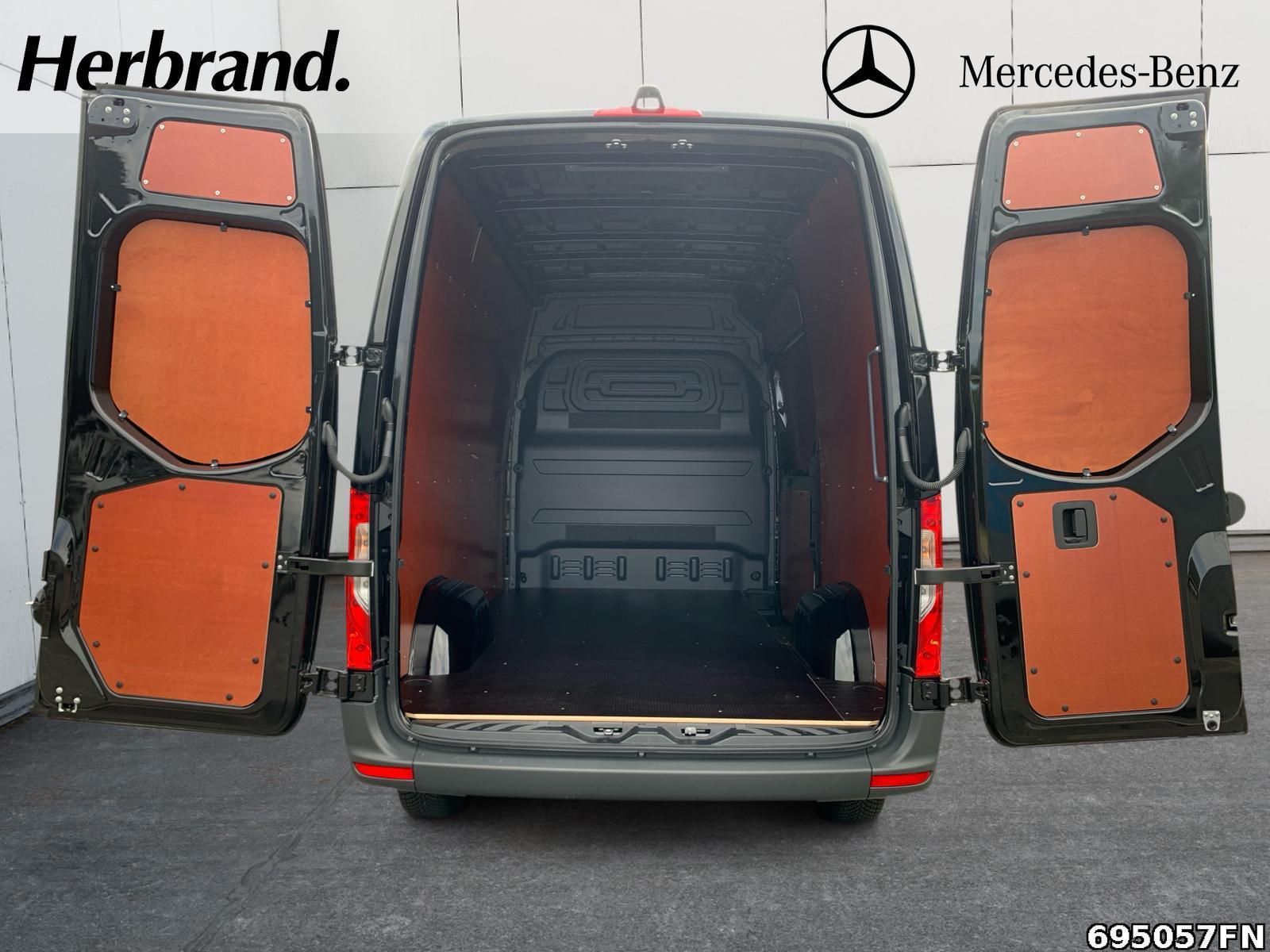 Fahrzeugabbildung Mercedes-Benz Sprinter 315 PRO L2H2 *KLIMA*KAMER*AHK 3,5 VORBE