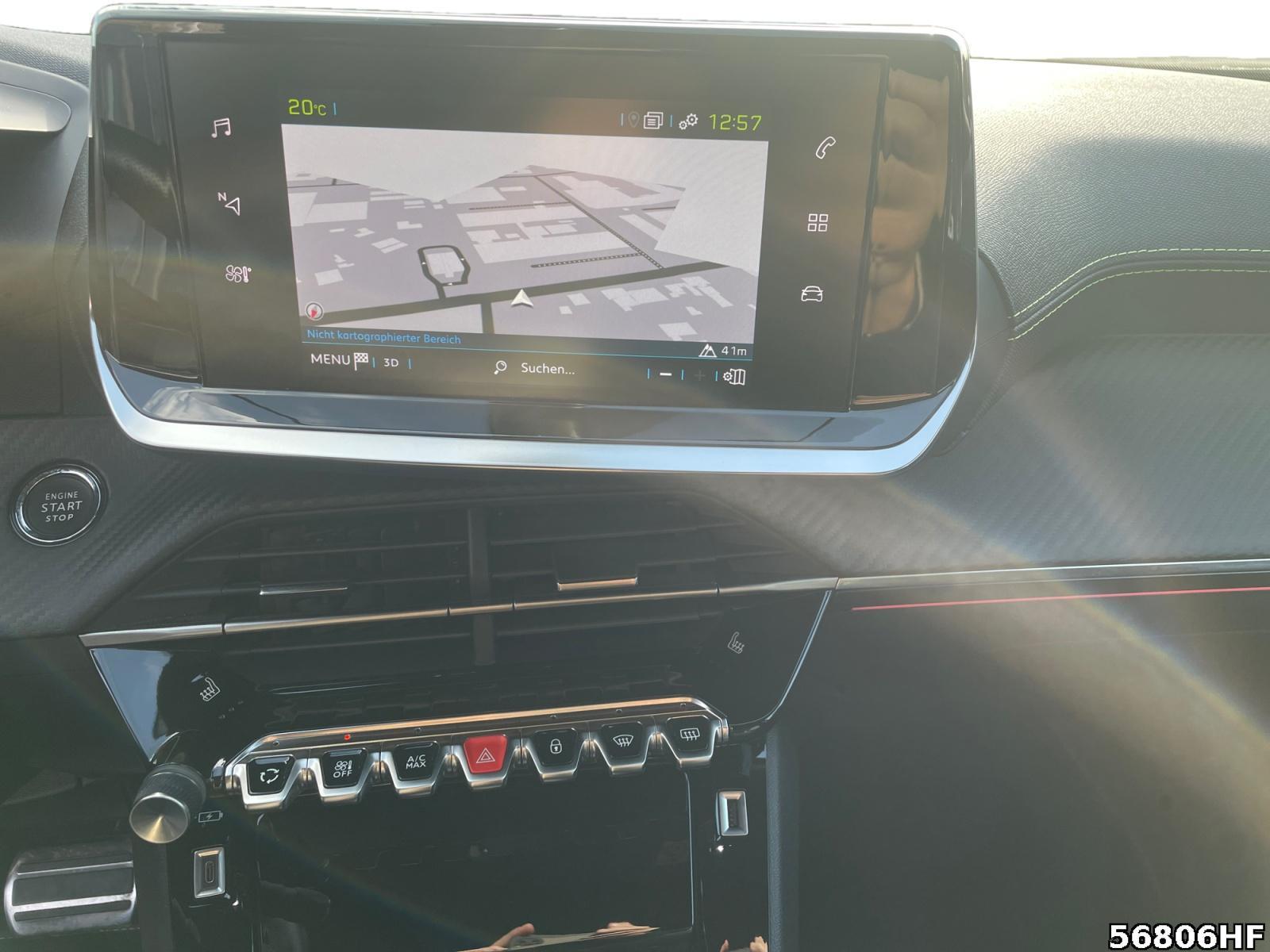 Fahrzeugabbildung Peugeot 2008 GT+11KWOnboardlader+SHZ+NAVI+CARPLAY+