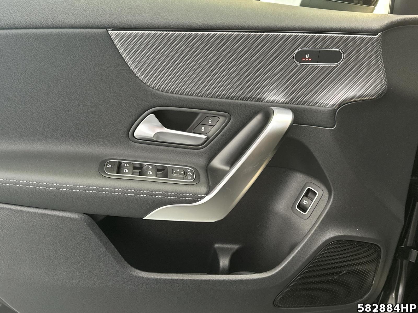 Fahrzeugabbildung Mercedes-Benz A 180 Limousine +PROGRSSIVE-LINE-ADVANCED+LED+