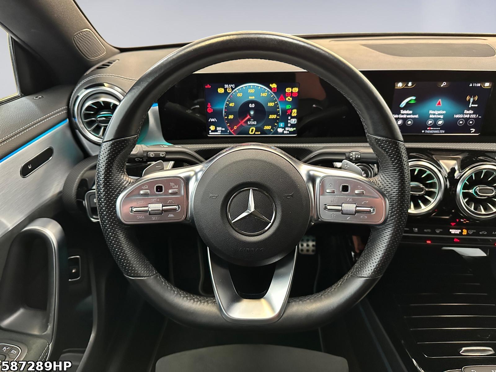 Fahrzeugabbildung Mercedes-Benz CLA 250 Shooting Brake e AMG Line > DISTRONIC <