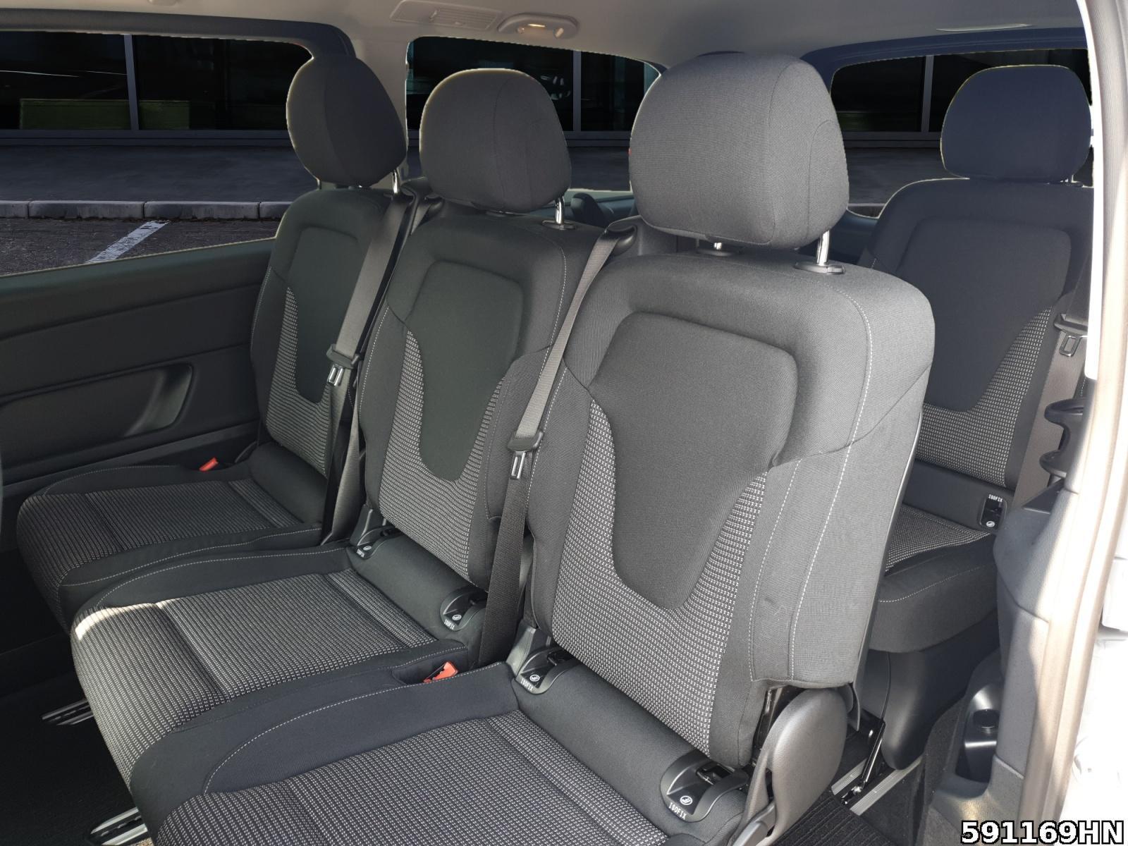 Fahrzeugabbildung Mercedes-Benz V 250 d STYLE MultiBeam LED*AHK*Distro*7-Sitz