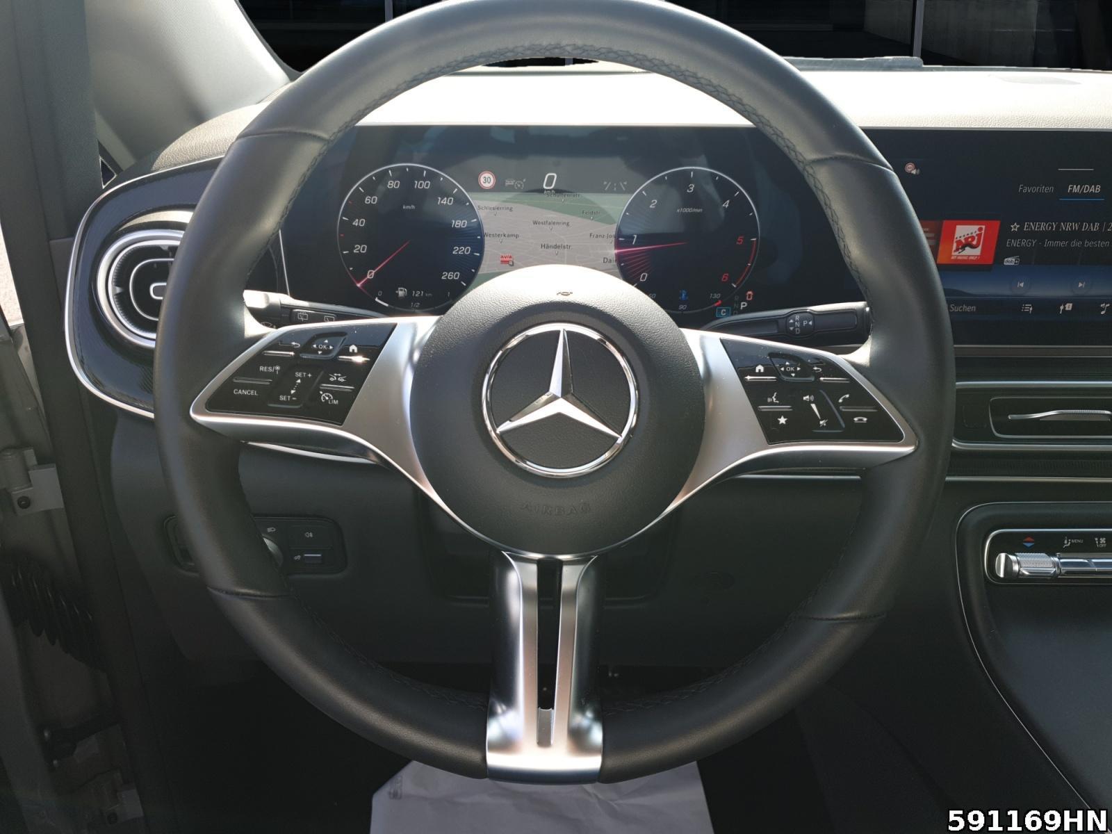 Fahrzeugabbildung Mercedes-Benz V 250 d STYLE MultiBeam LED*AHK*Distro*7-Sitz